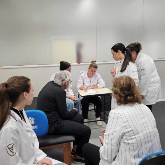 encontro acadêmicos fisioterapia associação Viva Parkinson Brusque