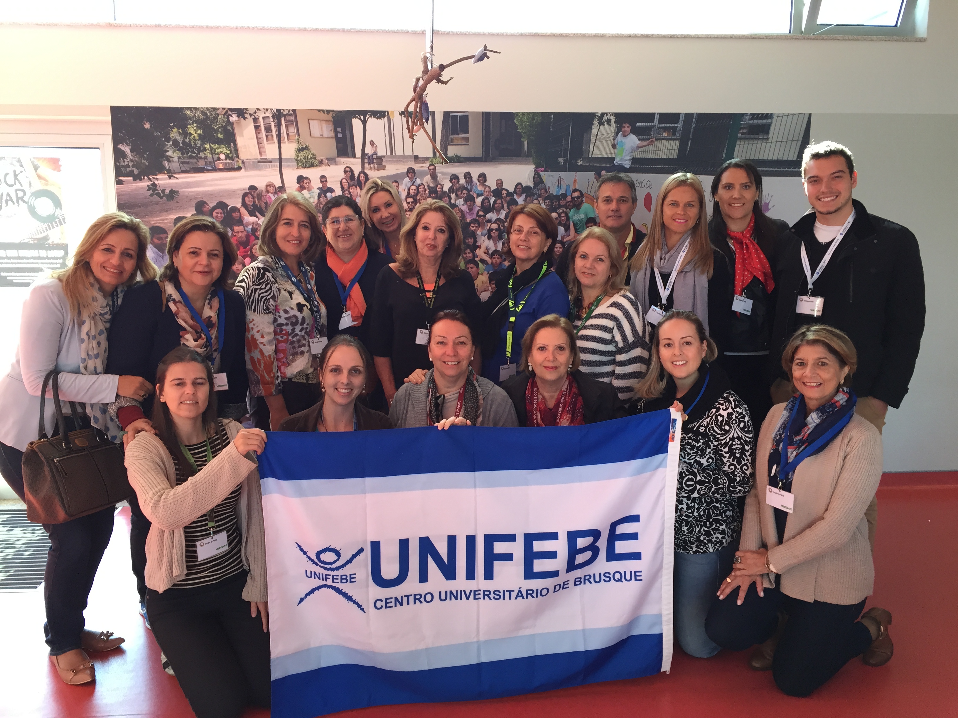 Grupo de Estudos “Conhecendo uma pedagogia alternativa” visita a Escola da Ponte