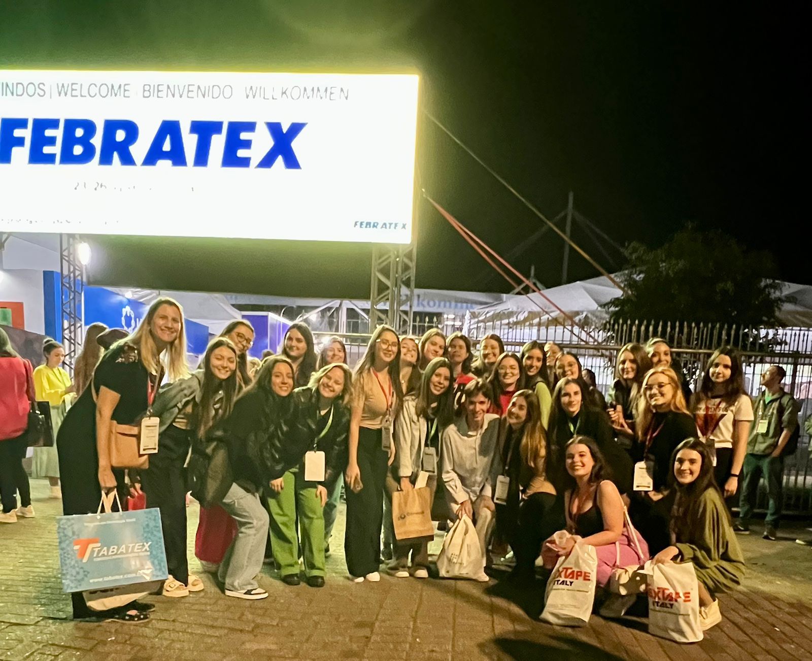 Estudantes de Design de Moda UNIFEBE visitam a Feira Brasileira para a Indústria Têxtil