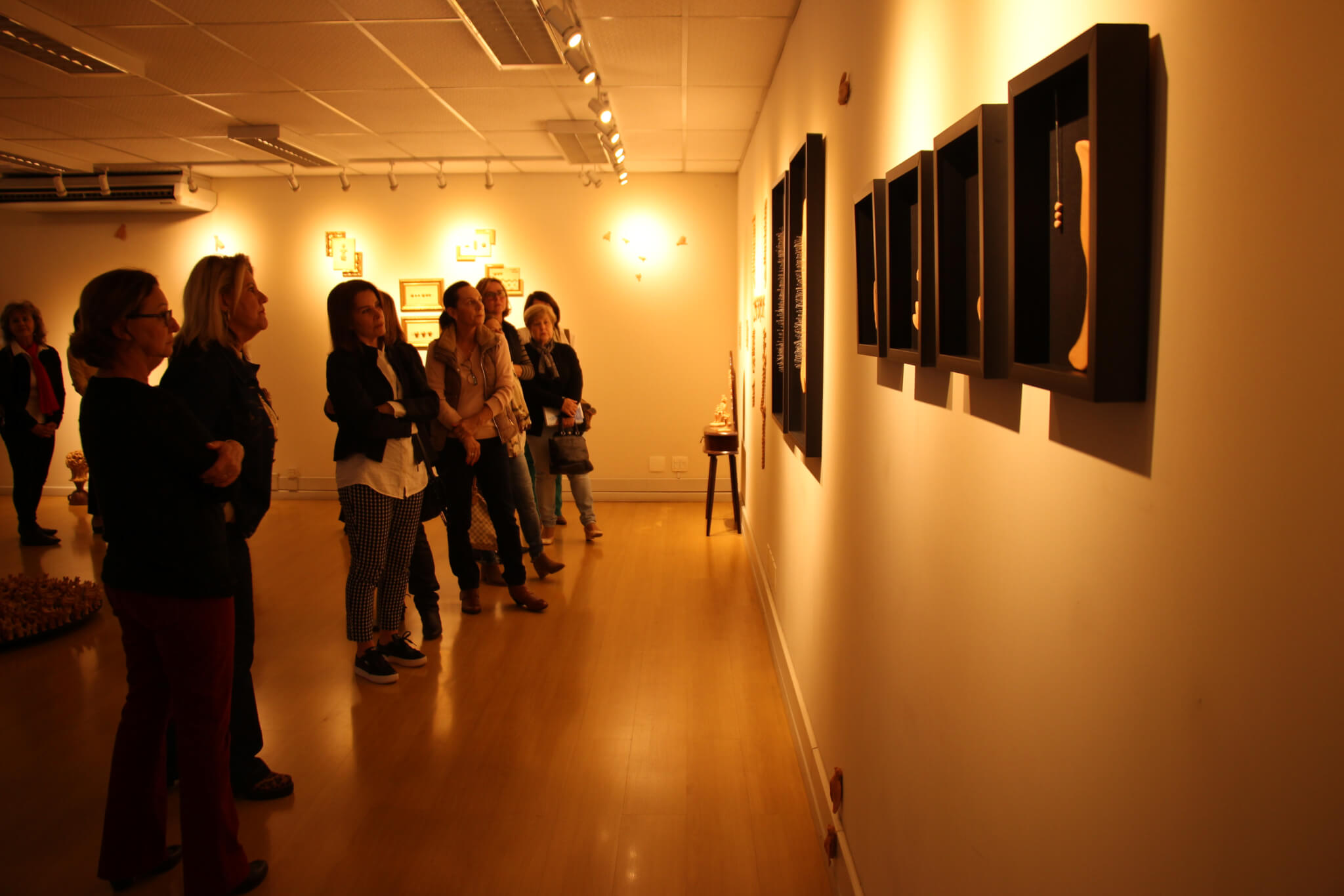 Estudantes do Vida Ativa visitam exposições de arte