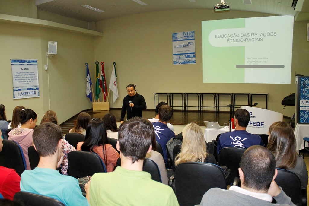 UNIFEBE promove palestra sobre atividade Étnico Racial