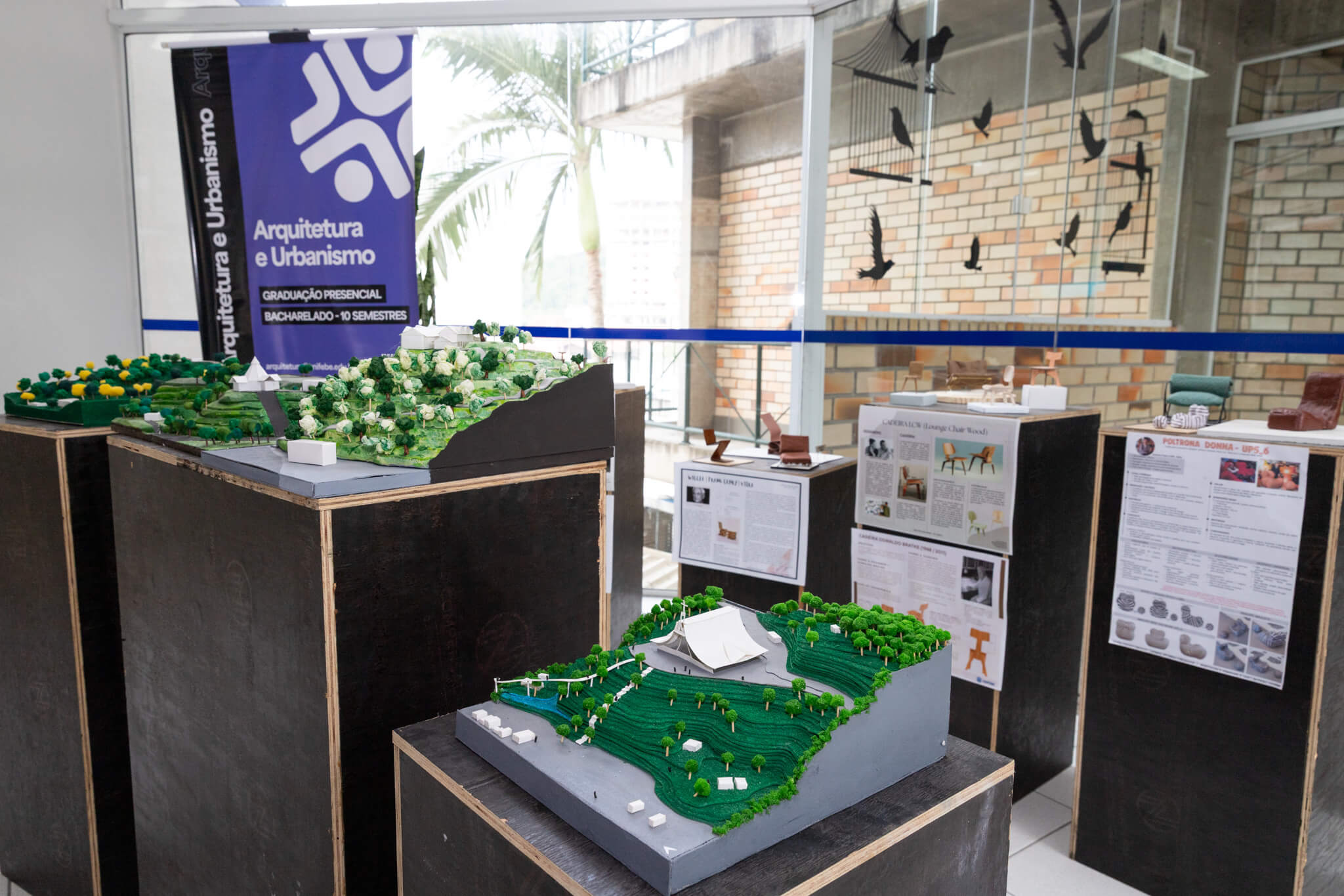 Exposição na UNIFEBE reúne trabalhos desenvolvidos por acadêmicos de Arquitetura e Urbanismo