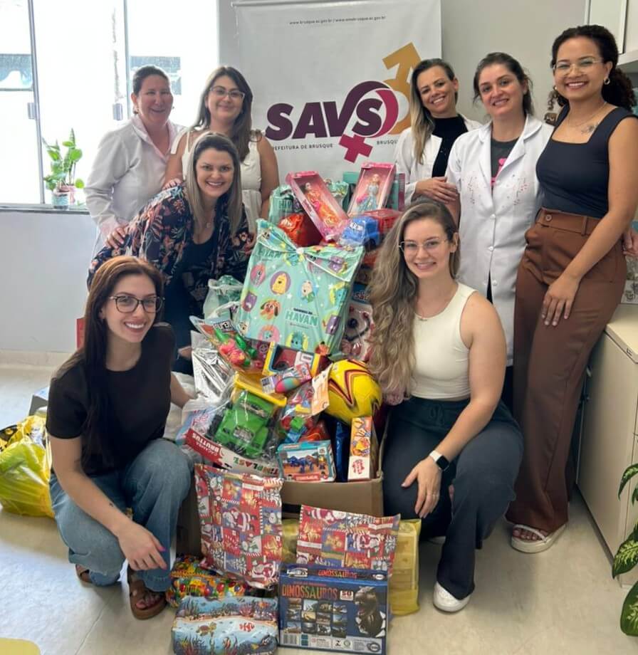 Medicina UNIFEBE doa brinquedos a crianças e adolescentes atendidos pelo Serviço de Atenção a Vítimas de Violência Sexual