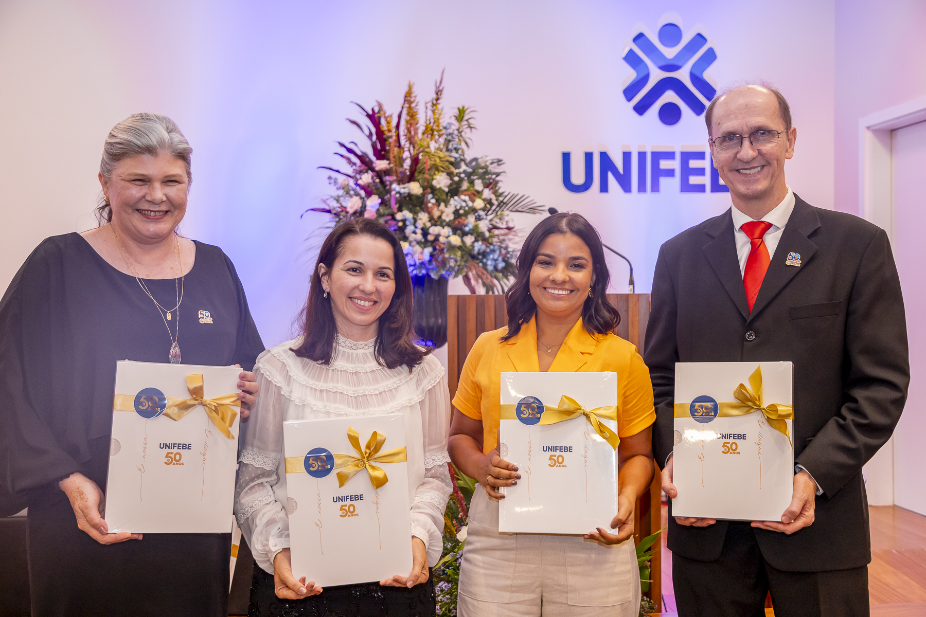 Lançamento do Livro de 50 anos marca fim da programação de Jubileu de Ouro da UNIFEBE