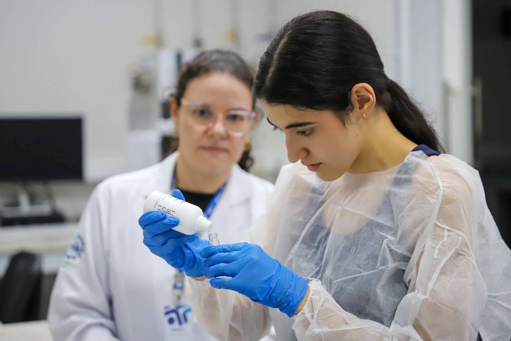 Minicurso de tratamento de água integra teoria e prática para acadêmicos