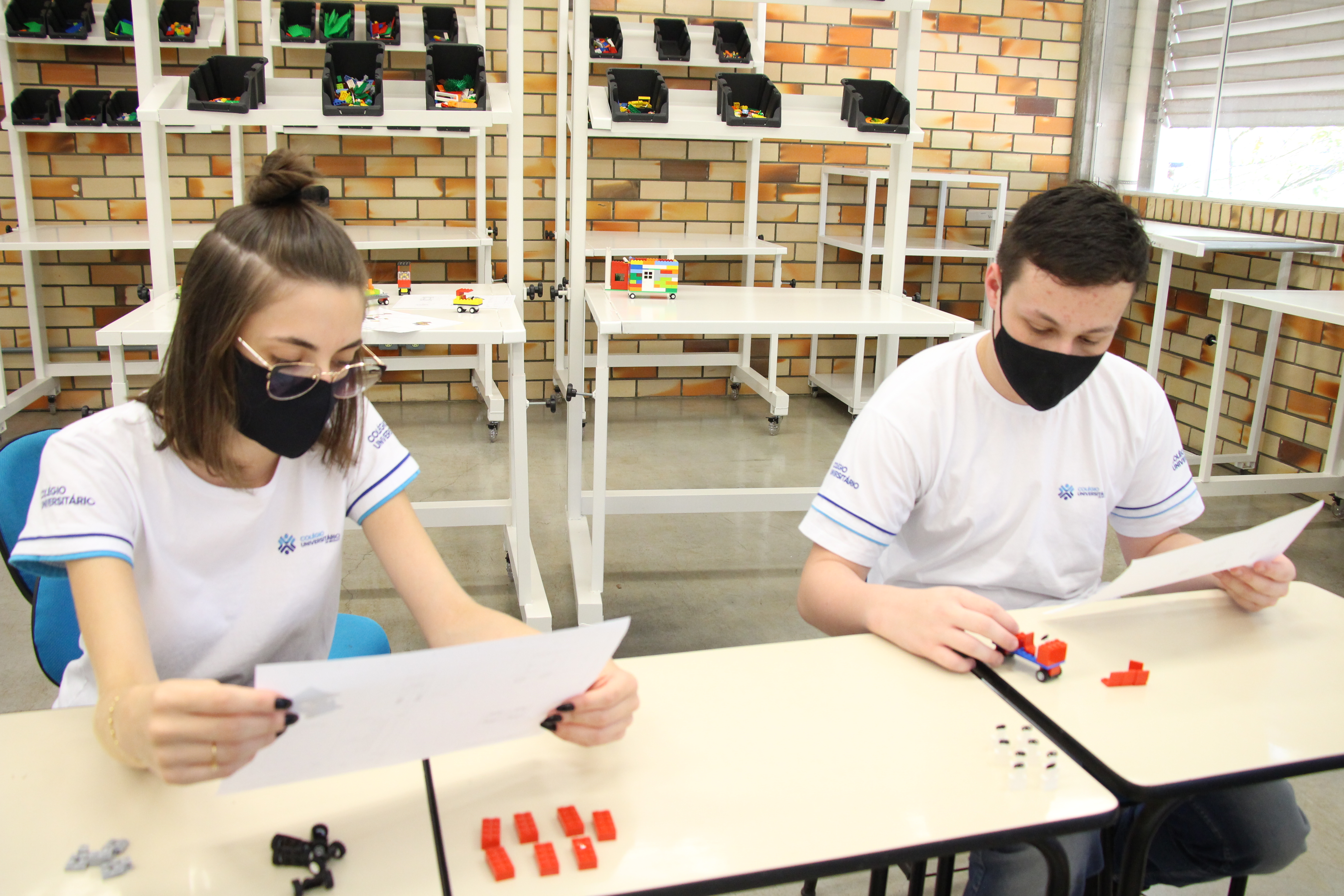 Projeto interdisciplinar desenvolve competências empreendedoras em estudantes do Colégio UNIFEBE