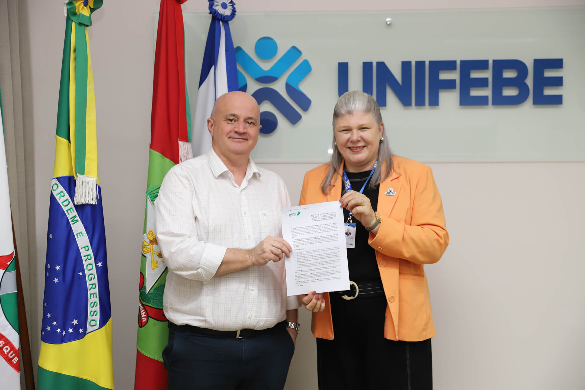 FEBE firma acordo de cooperação técnica com o BRDE