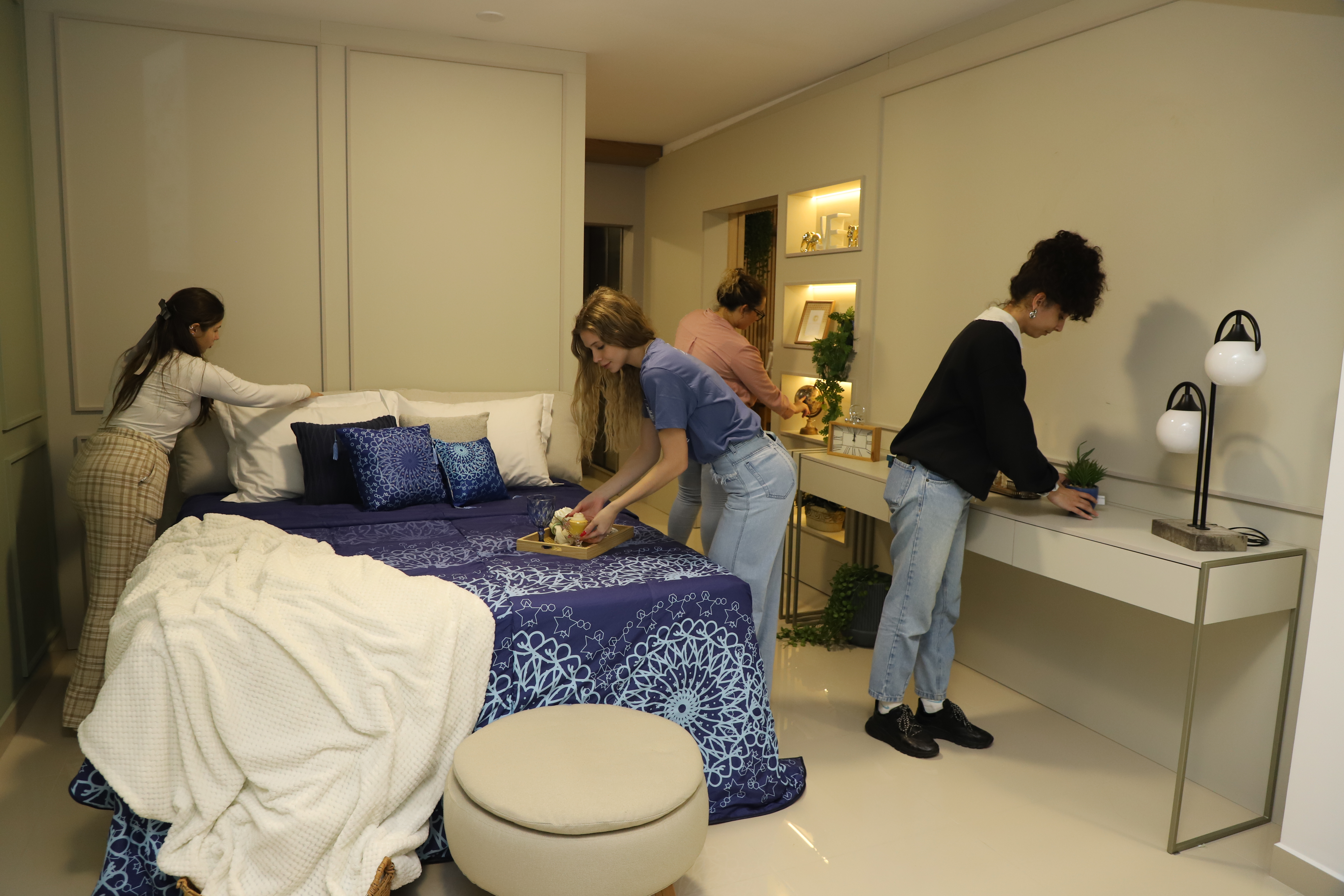 Acadêmicos de Design de Moda da UNIFEBE criam produtos para Moda Casa