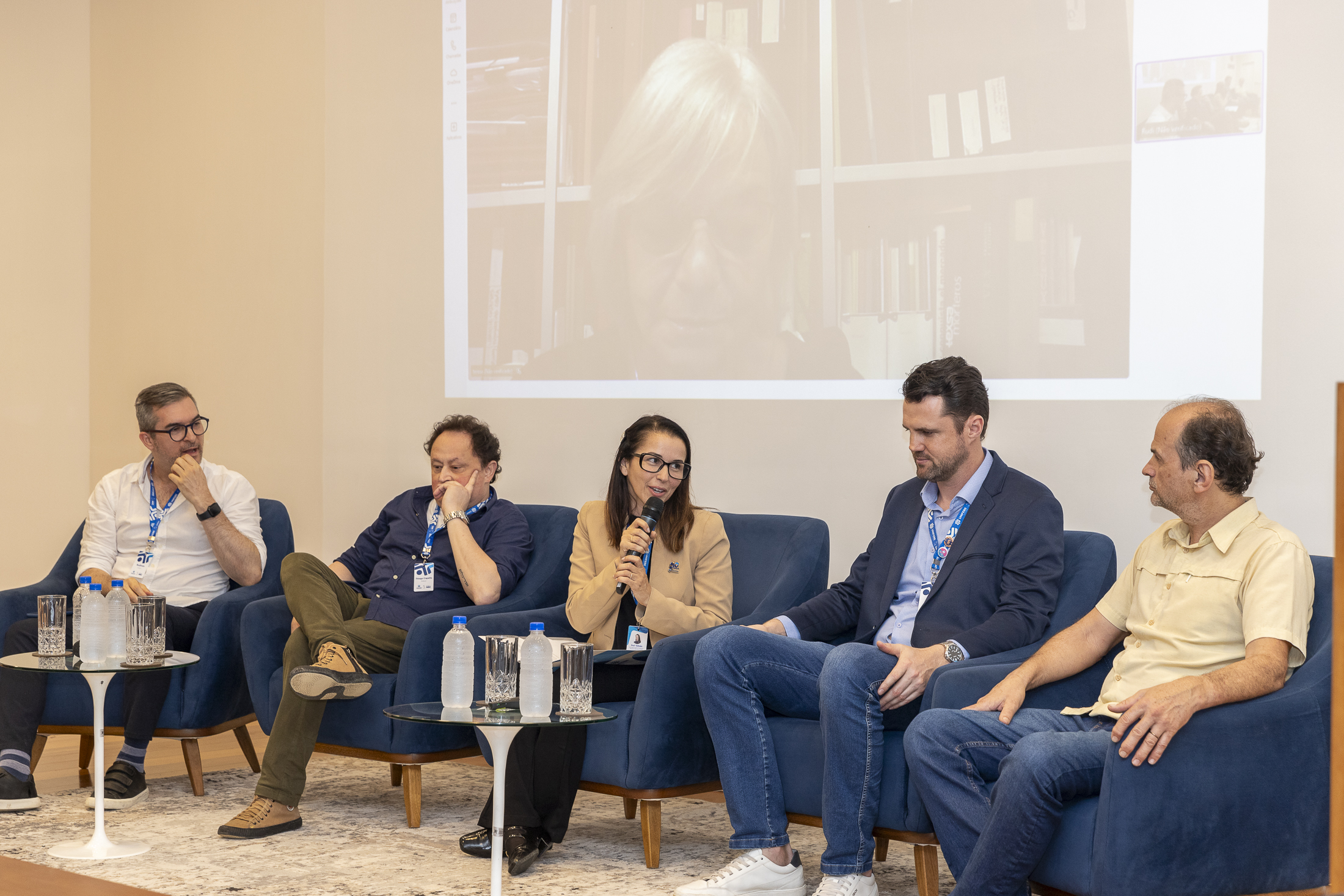 Mesa-redonda sobre Ciência, Arte e Tecnologia abre o XXIII Enpex UNIFEBE – edição internacional