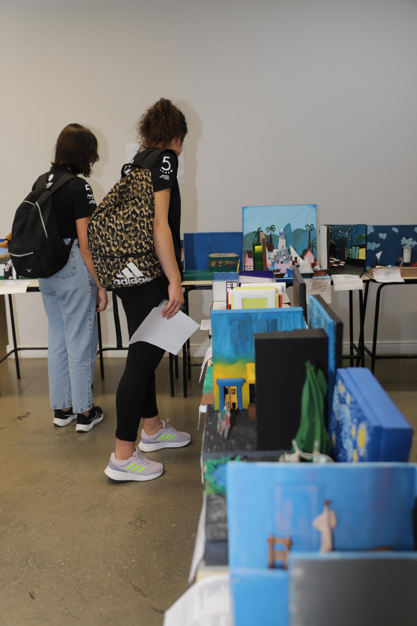 Releituras de obras de arte são transformadas em maquetes por estudantes de Arquitetura e Urbanismo