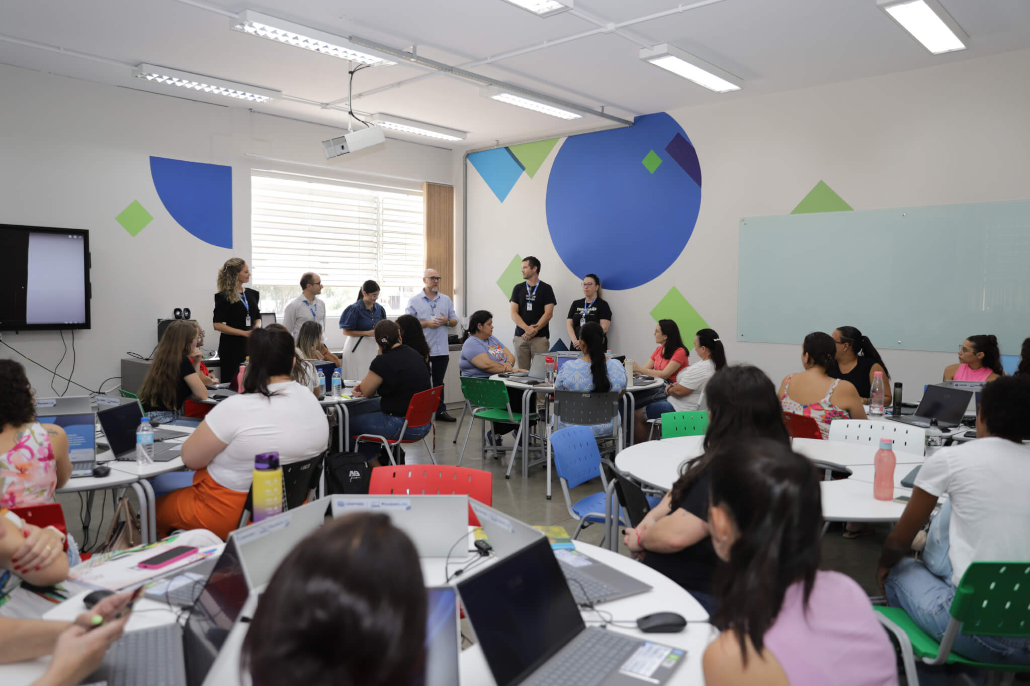 UNIFEBE promove formação continuada para professores da rede municipal de Brusque