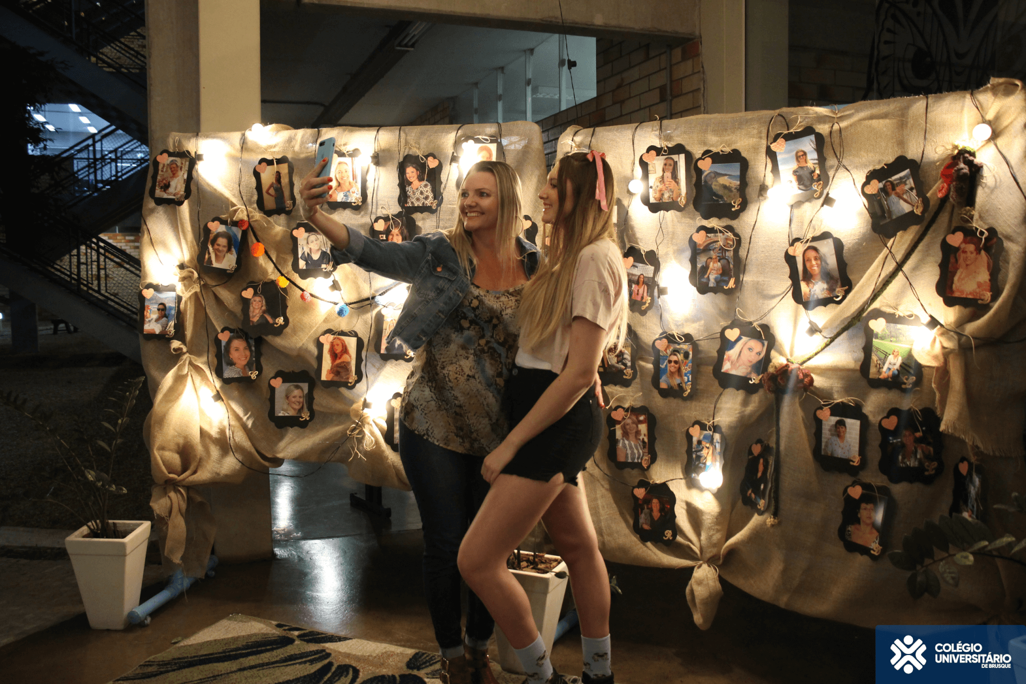 Dia das Mães – Colégio Universitário