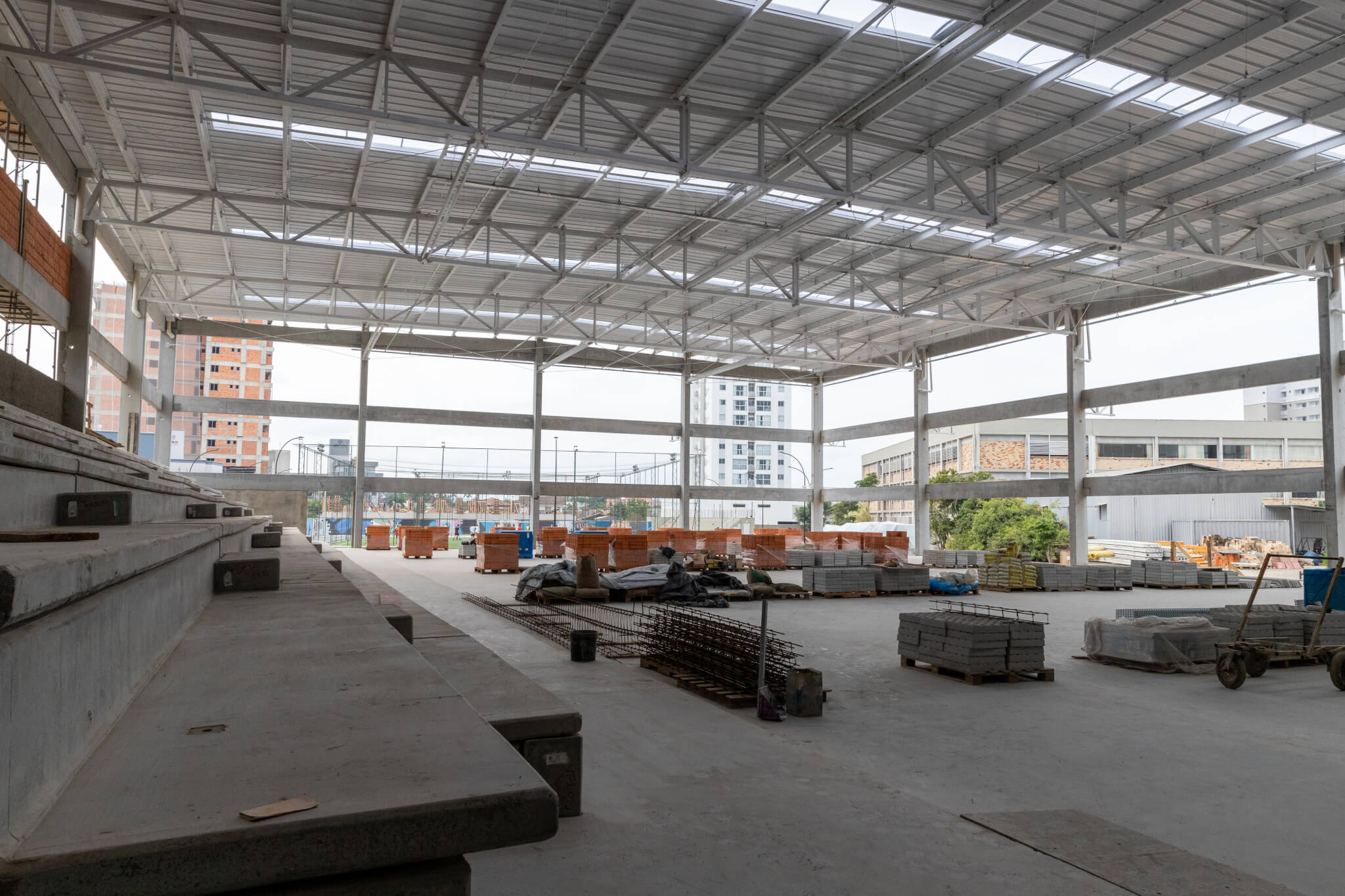 Previsto para o segundo semestre, Bloco G da UNIFEBE mantém ritmo de construção acelerado