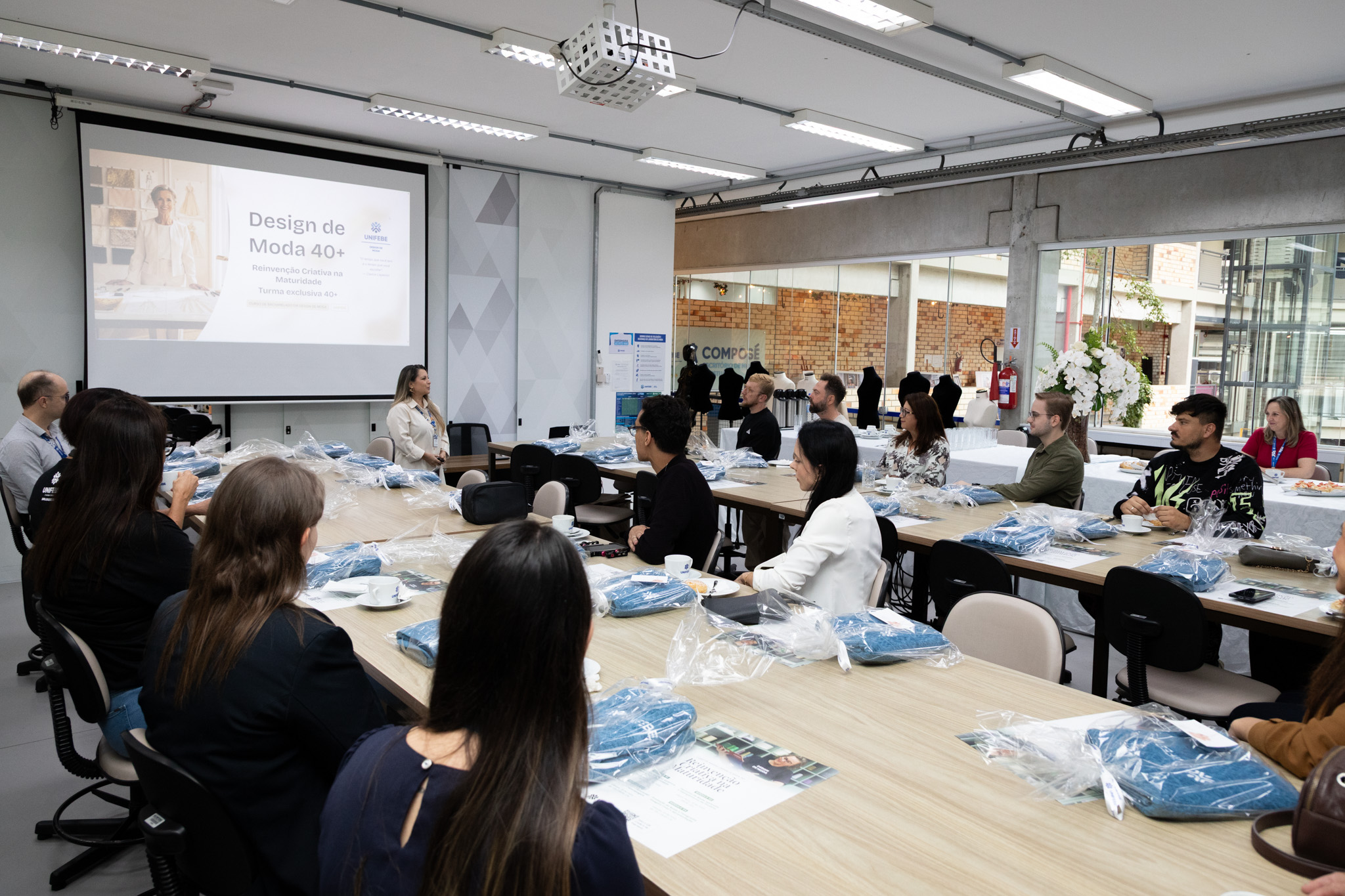 UNIFEBE lança curso gratuito de curta duração de Design de Moda voltado a pessoas com mais de 40 anos