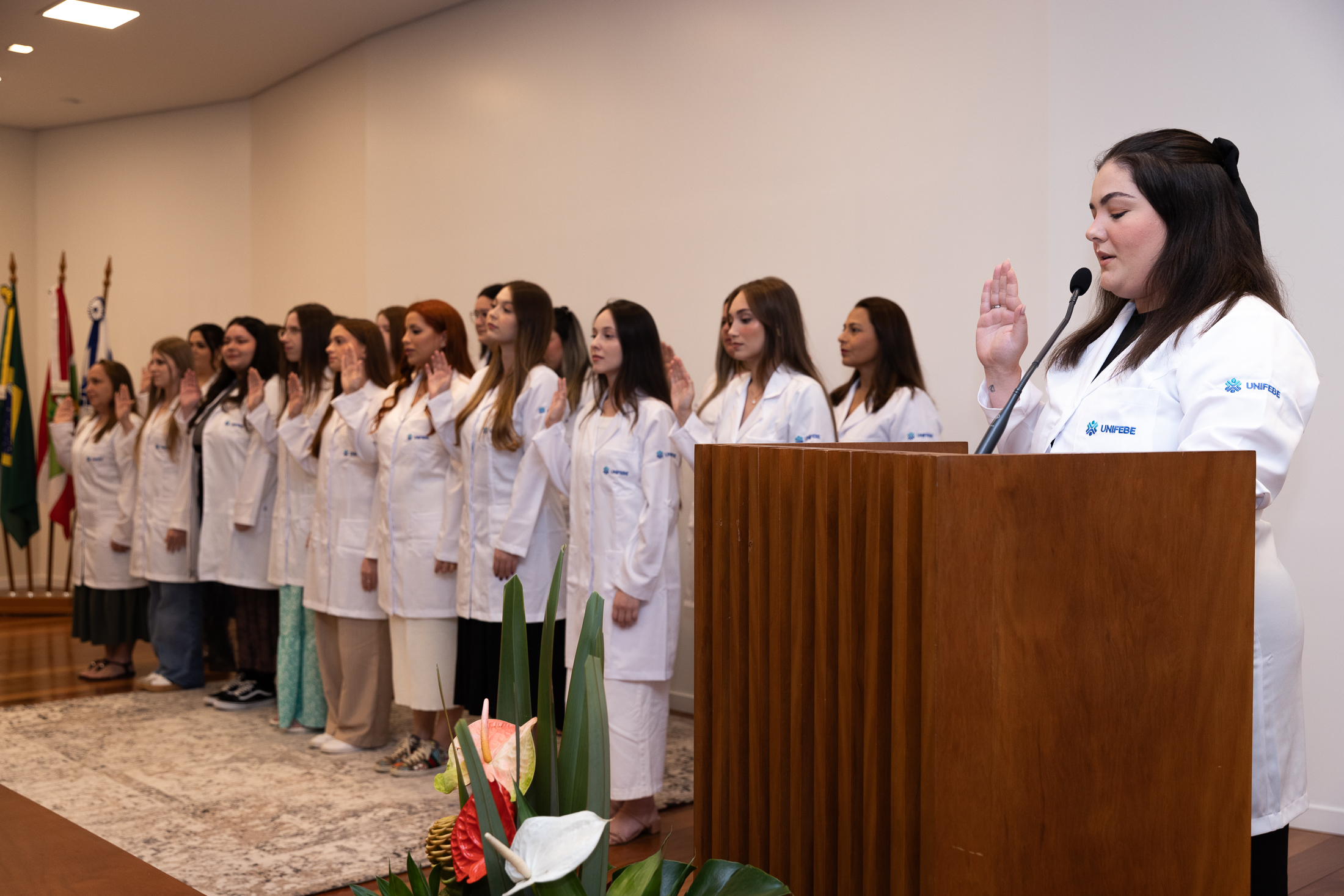 Aula Magna e Cerimônia do Jaleco marcam início da primeira turma do curso de Enfermagem da UNIFEBE