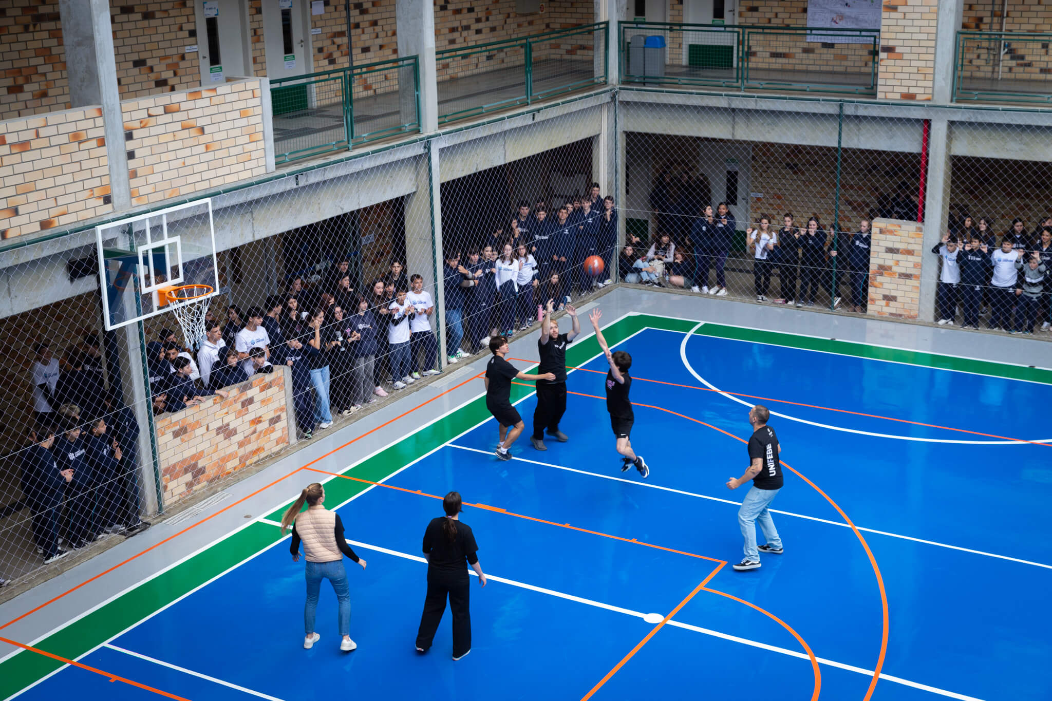 Novo pátio moderniza estrutura do Colégio UNIFEBE