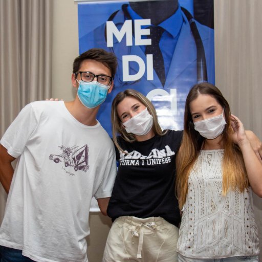 IMG-8043