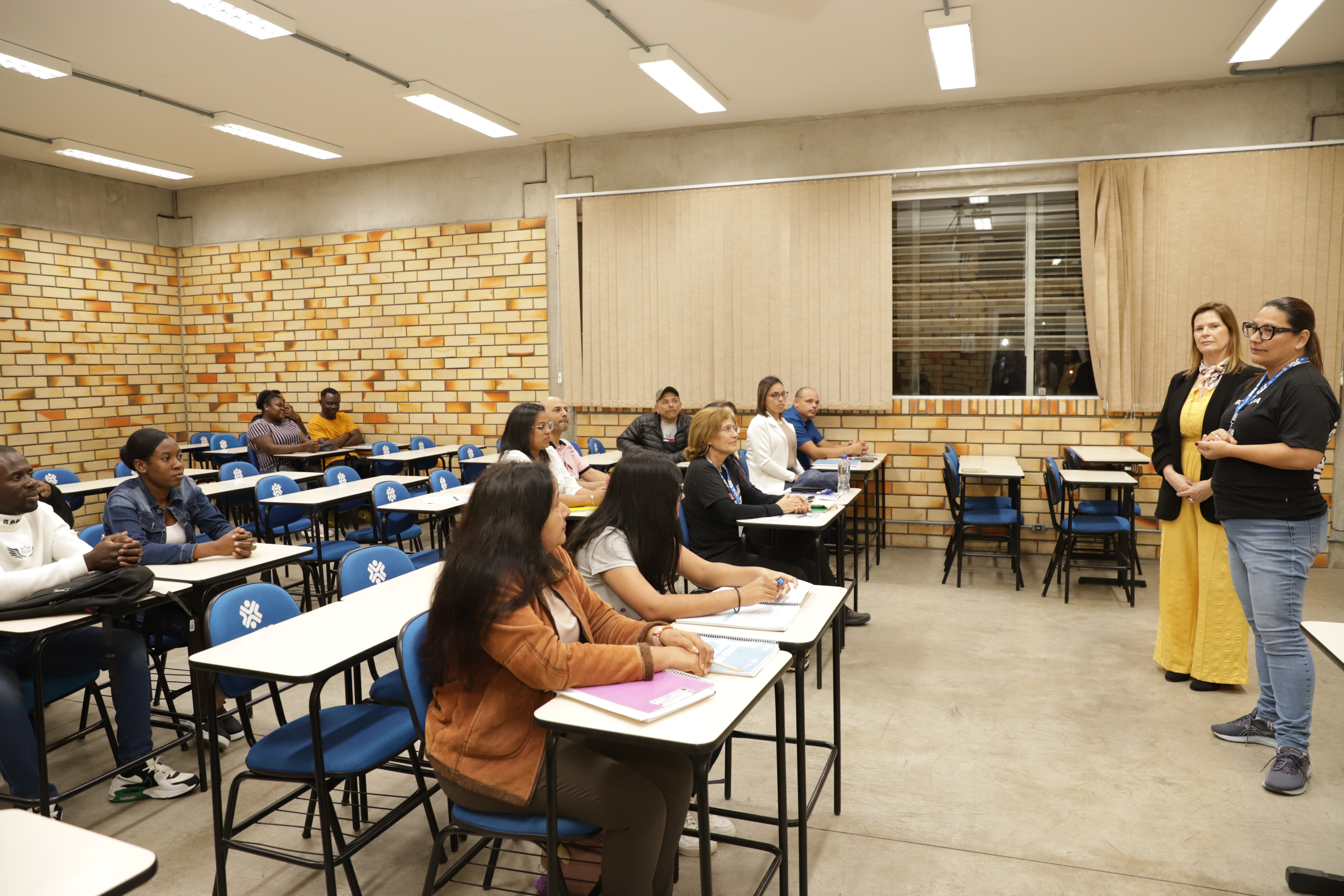 Curso de Português para estrangeiros ofertado pela UNIFEBE atende mais de 40 imigrantes