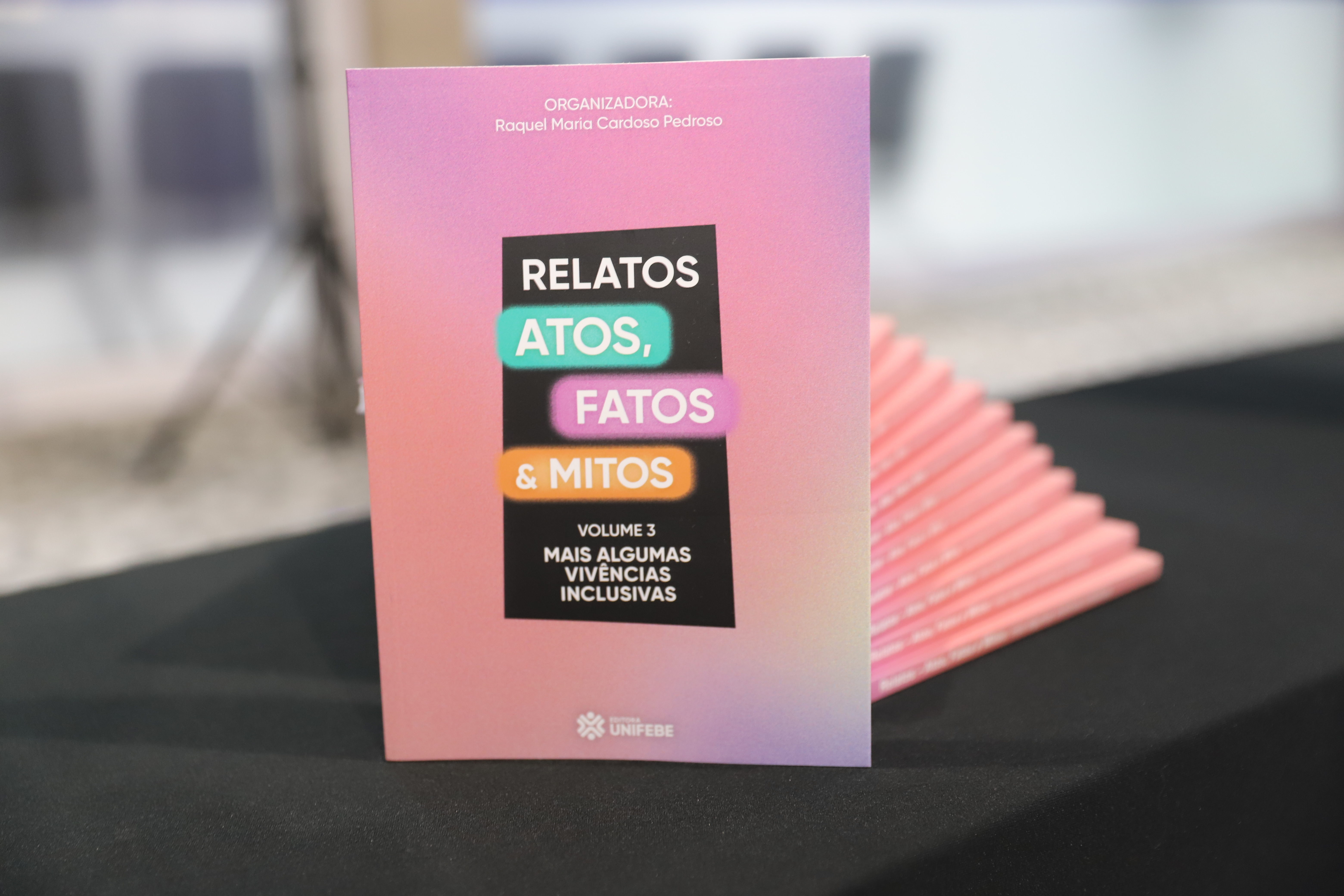 Livro lançado pela UNIFEBE apresenta vivências inclusivas no âmbito escolar