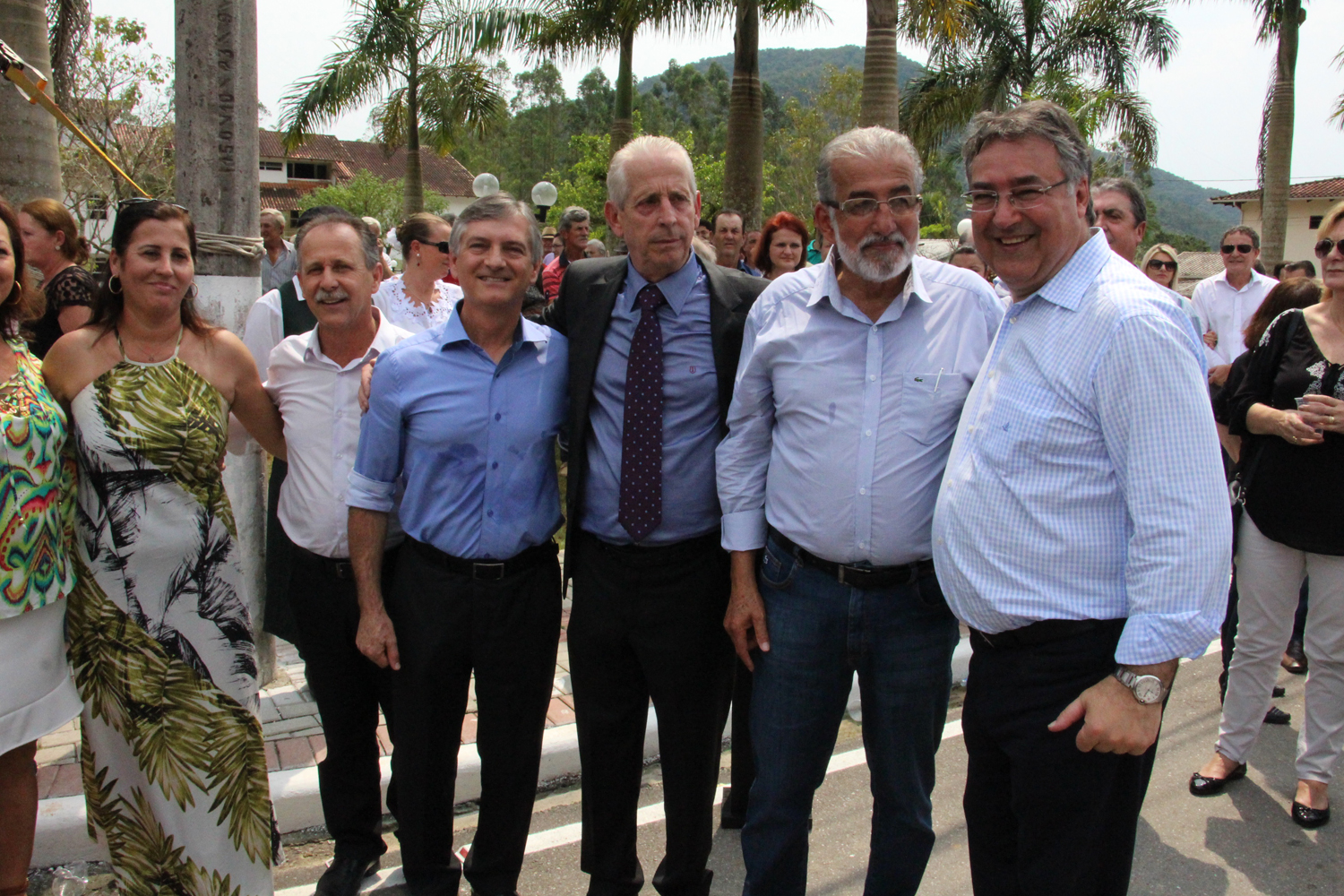 Reitor da UNIFEBE prestigia inauguração em Major Gercino