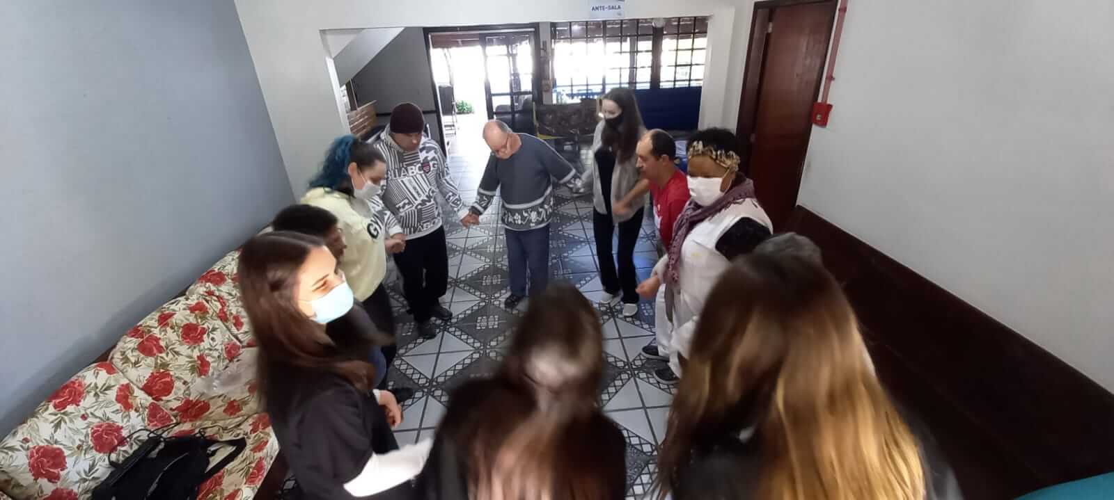 Lar Menino Deus recebe o projeto UNIFEBE no Lazer