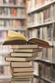 Curso de Arquitetura e Urbanismo recebe novos livros