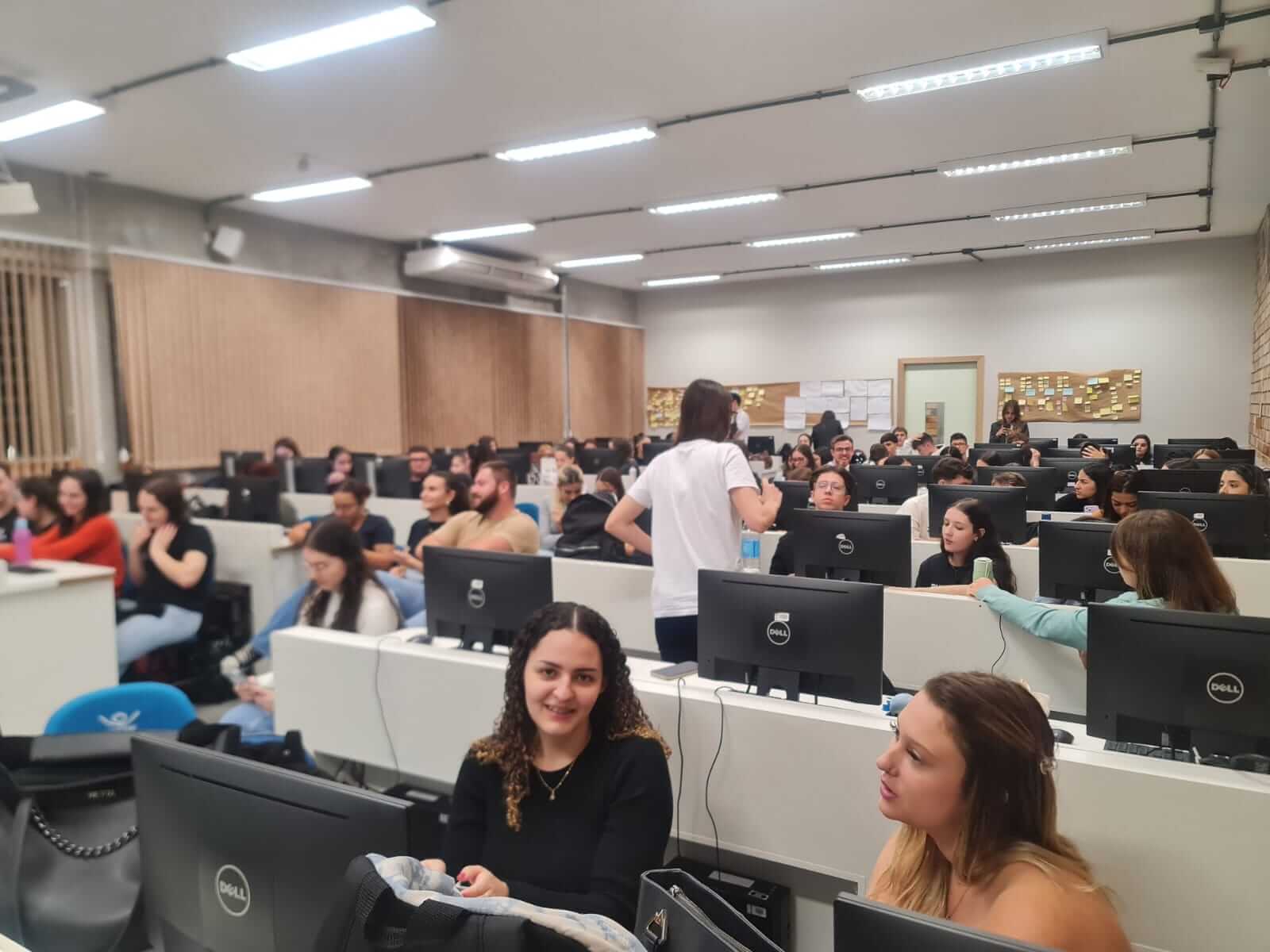 MEIs são beneficiados por produtos comunicacionais desenvolvidos por acadêmicos da UNIFEBE