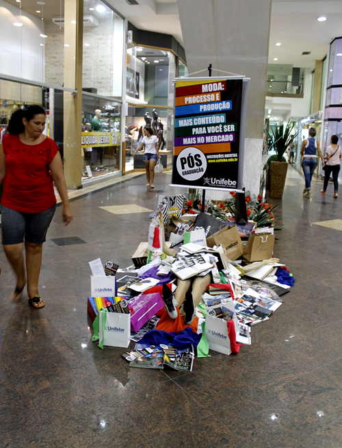 UNIFEBE realiza ação de marketing de guerrilha no Gracher