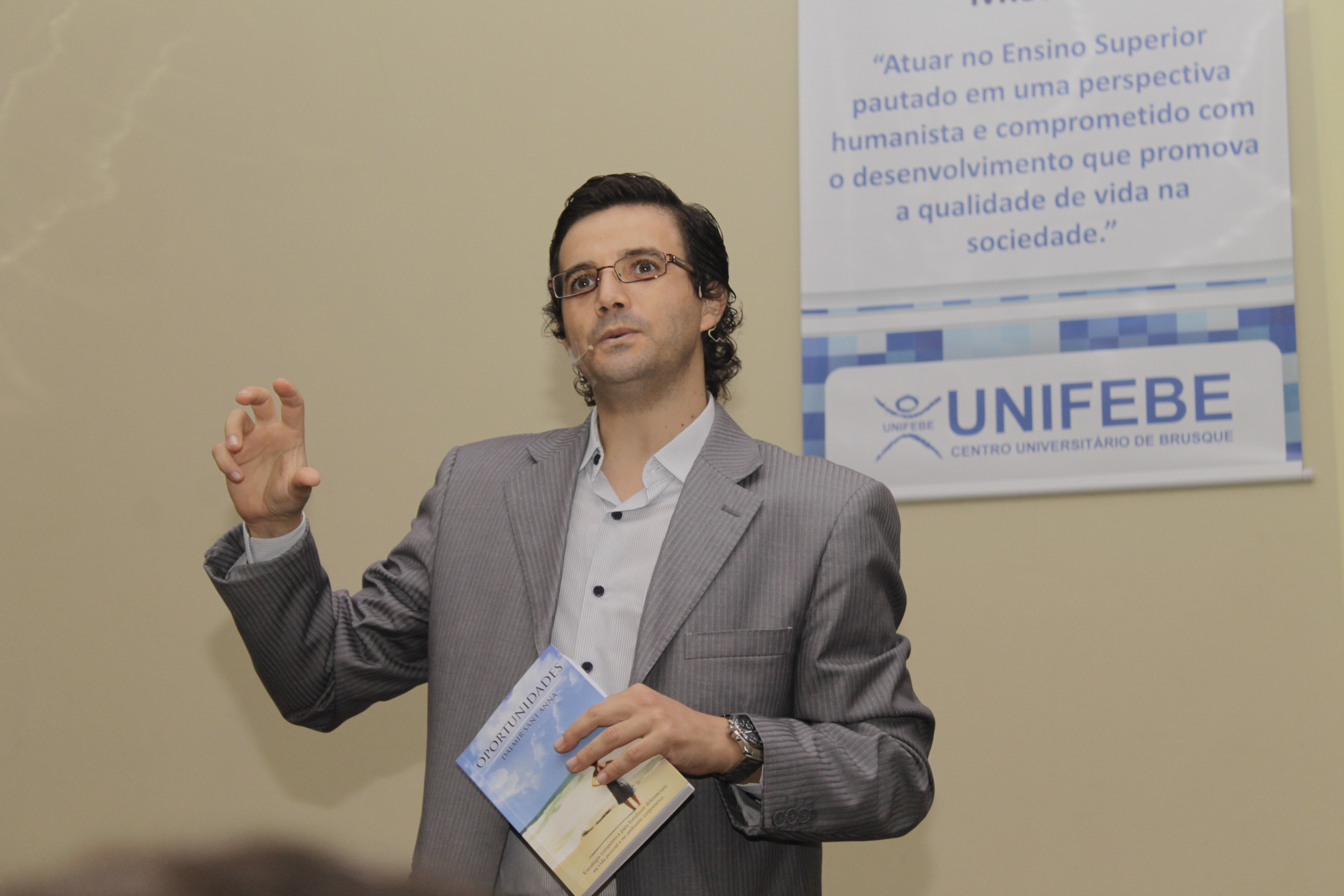 Processo de Negociação é tema de palestra na Unifebe – 2008