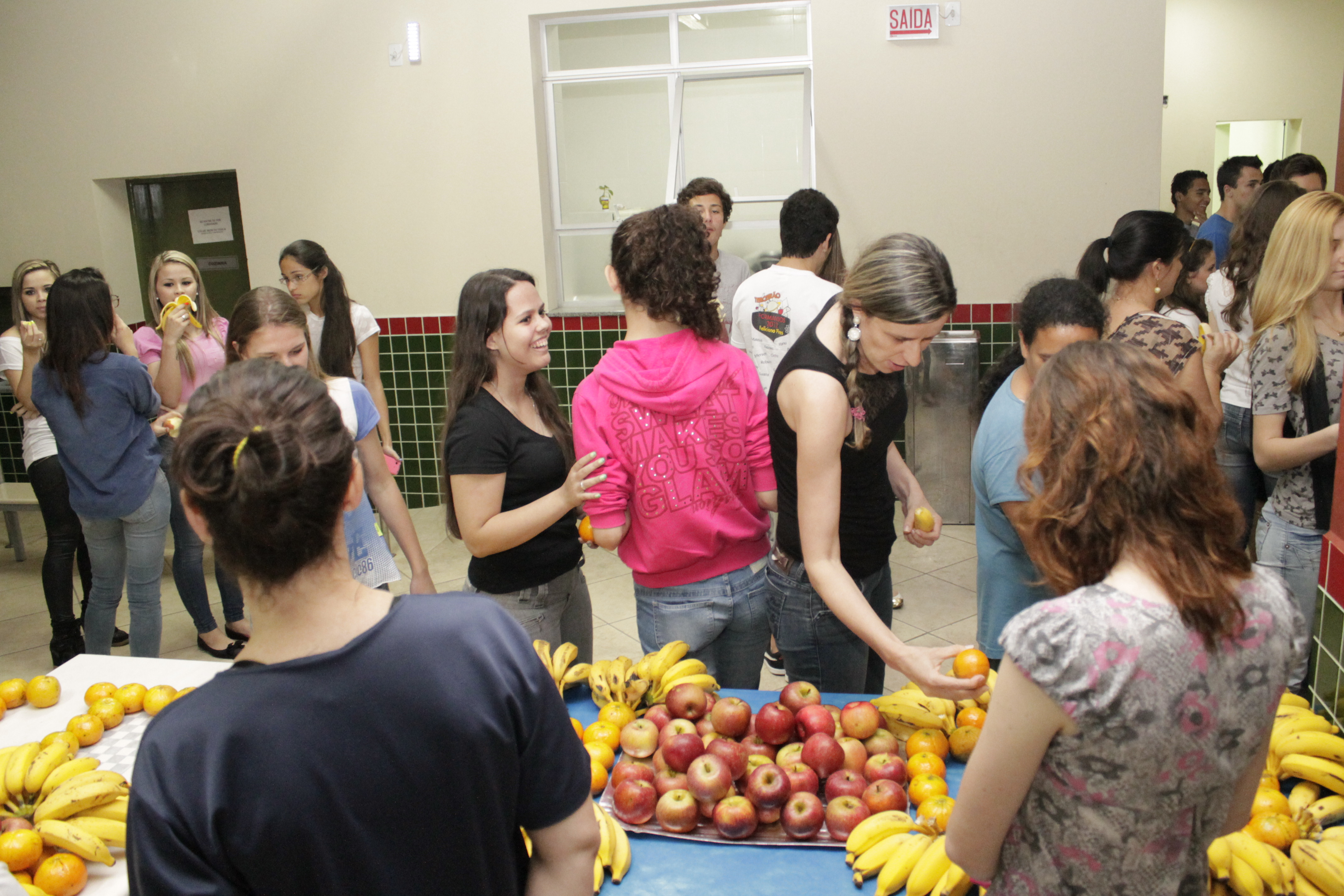 Acadêmicos de Educação Física realizam atividade em Camboriú