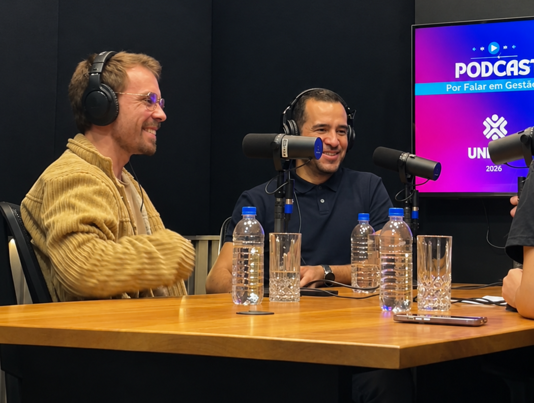 Por Falar em Gestão Podcast discute os bastidores de uma agência digital