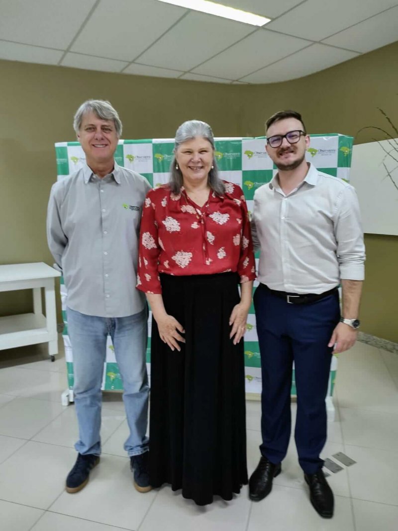 Reitora da UNIFEBE prestigia posse da nova diretoria do Observatório Social de Brusque