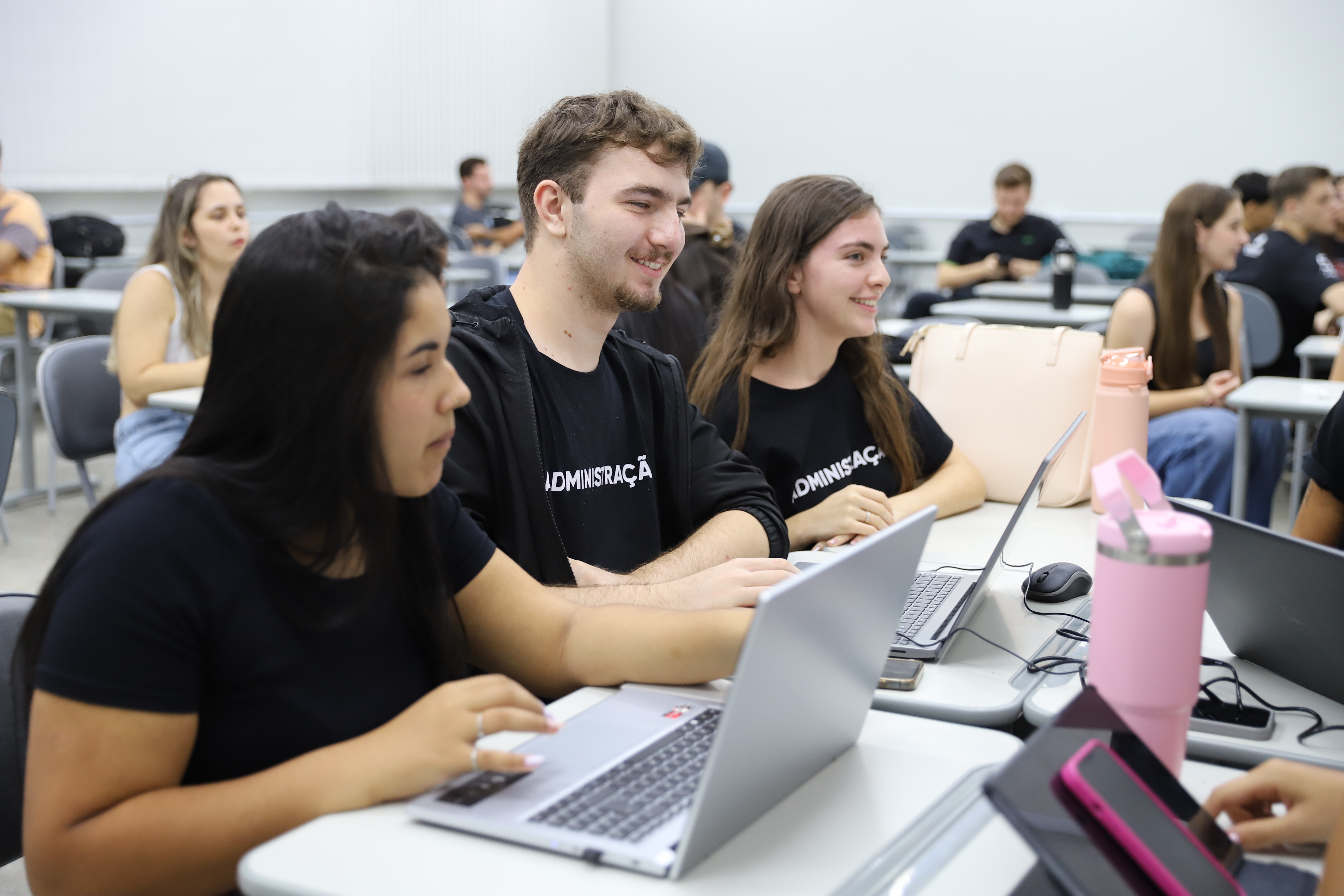 Programa SEMEAR passa por reestruturação e inicia atividades em 2026.1