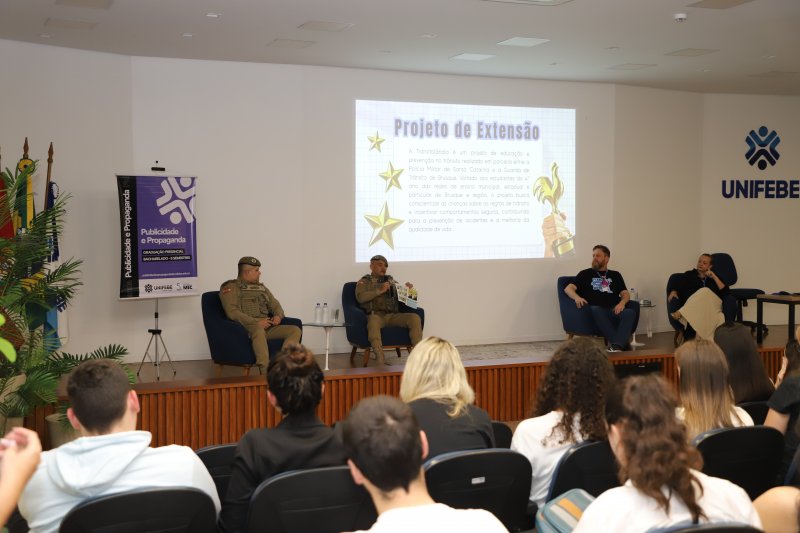 Publicidade e Propaganda UNIFEBE elabora materiais para projeto da Polícia Militar