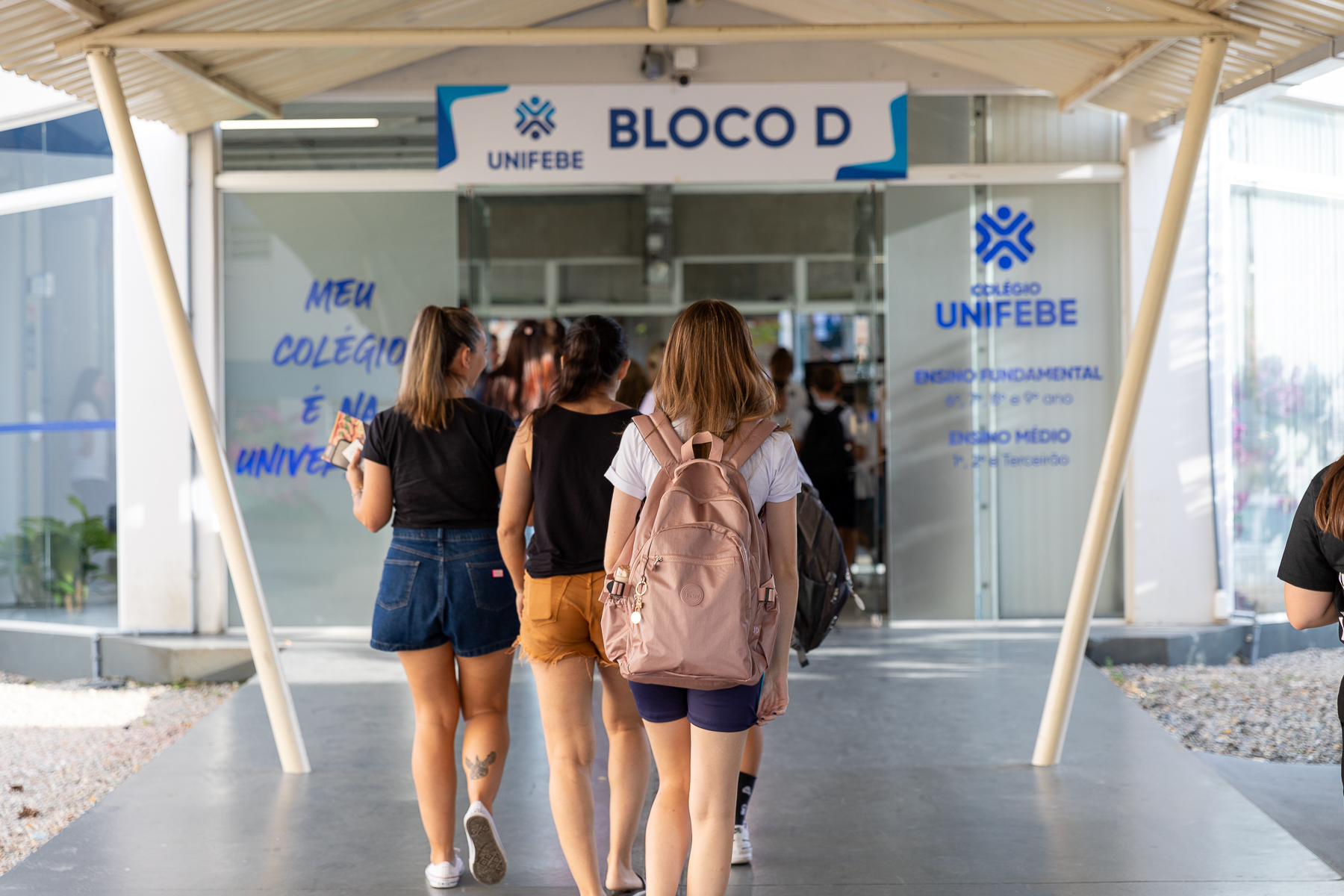 Quinze trabalhos do Colégio UNIFEBE participam da FEBIC