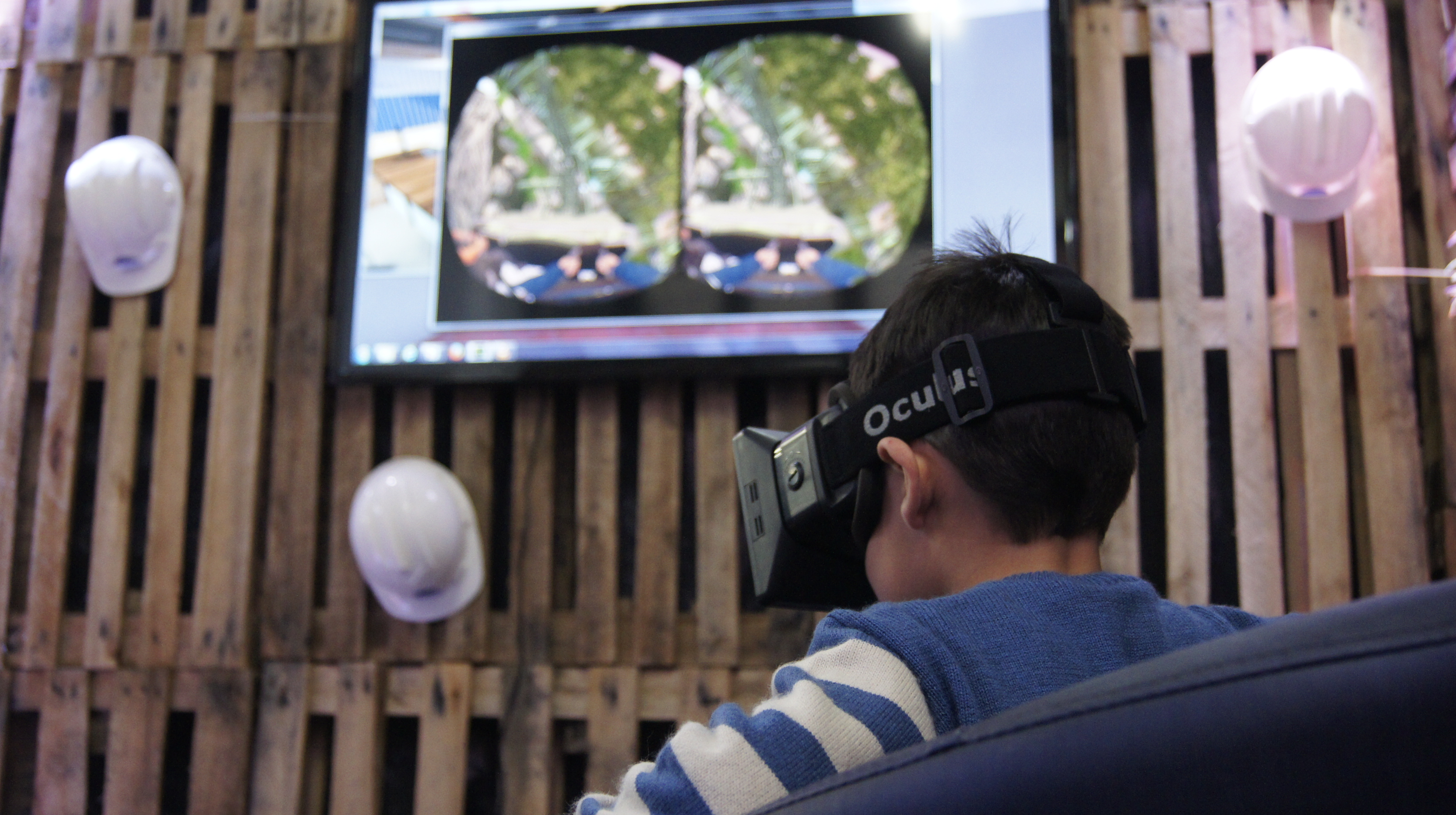 Curso de Arquitetura utiliza óculos de realidade virtual como aliado em sala de aula