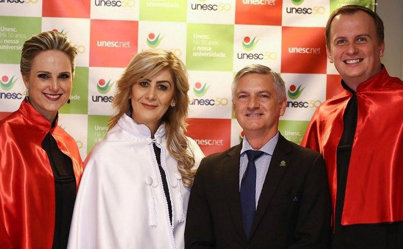 Reitor prestigia evento em comemoração aos 50 anos da Unesc