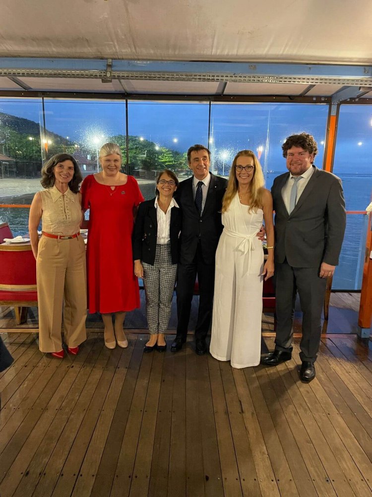 Reitora da UNIFEBE se reúne com o novo embaixador da Itália no Brasil