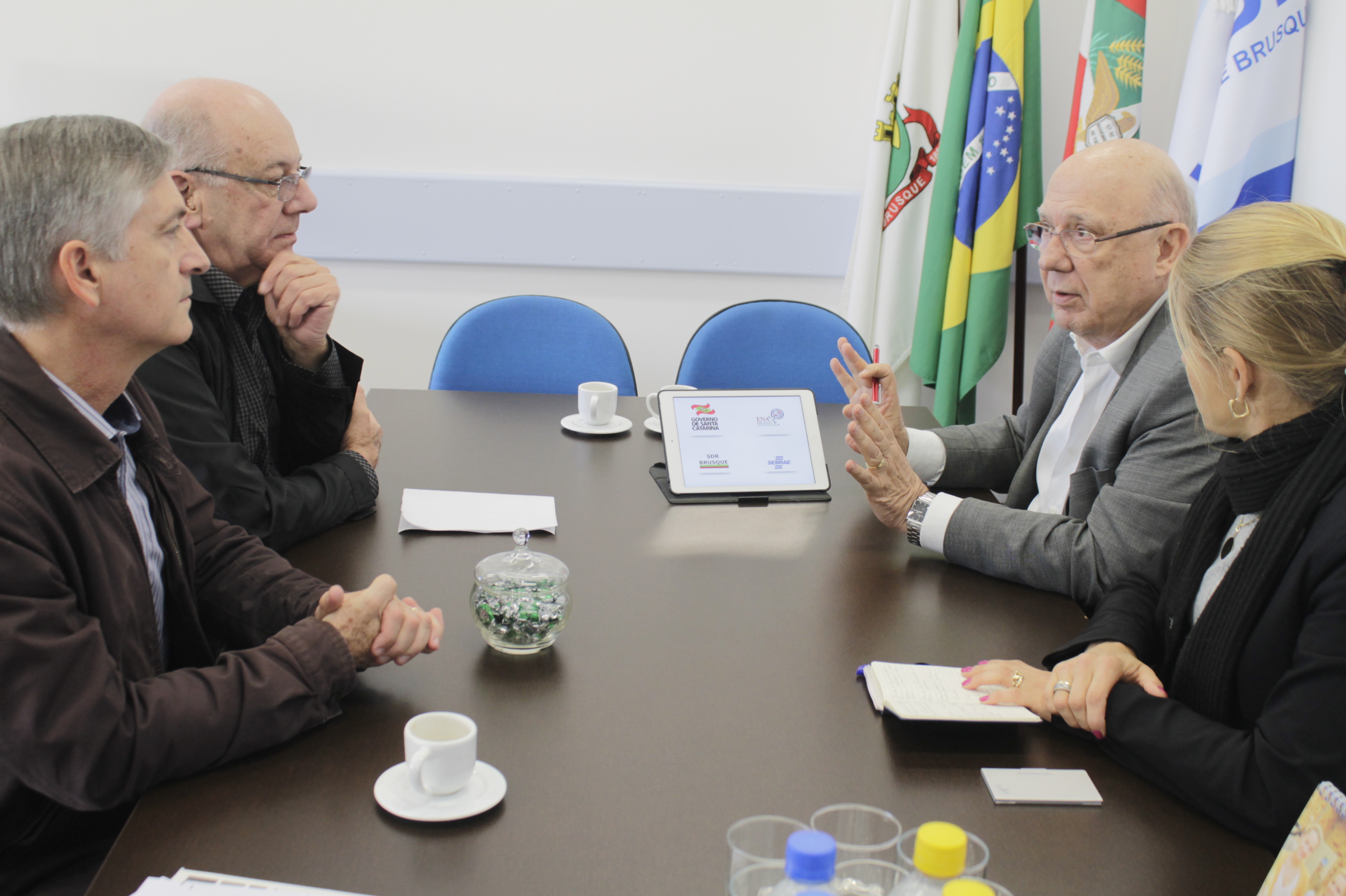 Secretário de Assuntos Estratégicos e de Desenvolvimento Regional visitam UNIFEBE