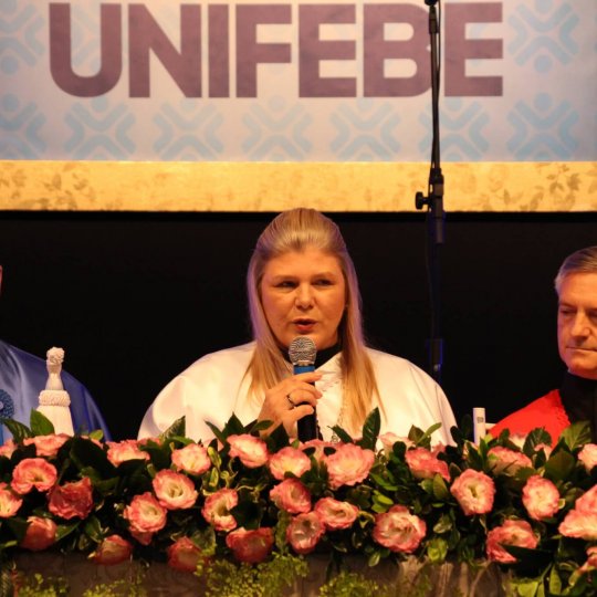 Rosemari Glatz e Sérgio Rubens Fantini assumem a reitoria da UNIFEBE 3