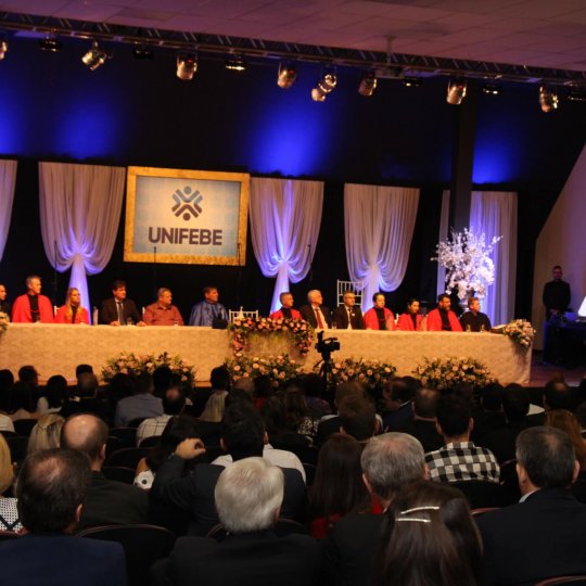Rosemari Glatz e Sérgio Rubens Fantini assumem a reitoria da UNIFEBE 4