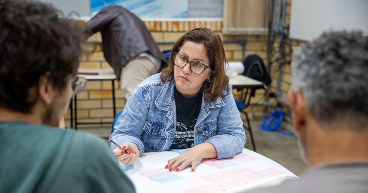 Semana Acadêmica de Tecnologia Educacional é concluída com palestra e comemoração