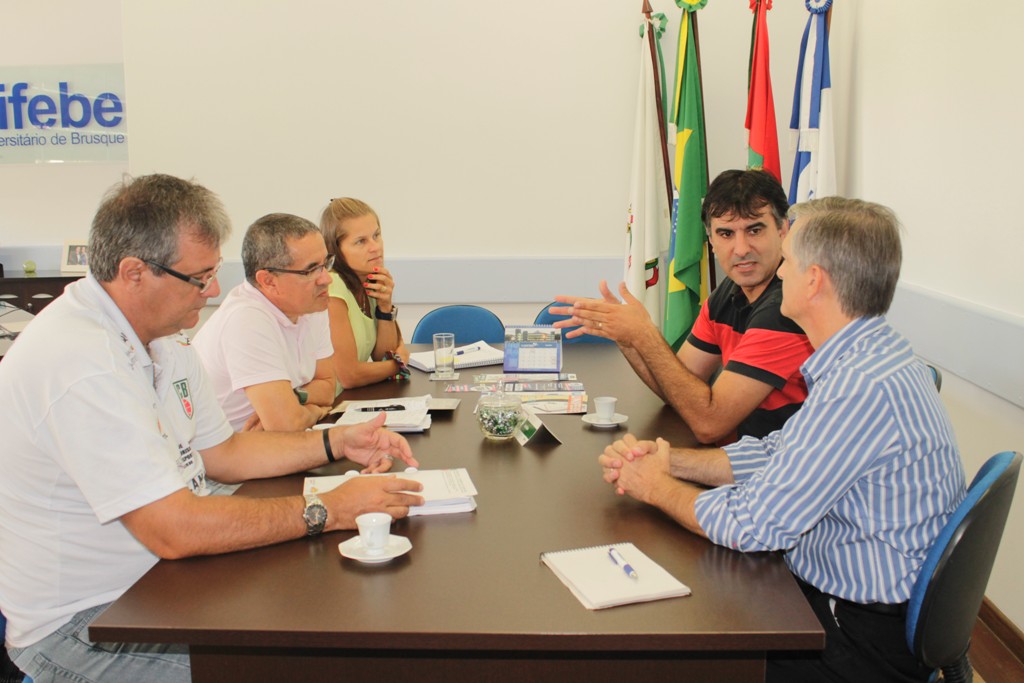 Fundação de Esportes e UNIFEBE firmam parceria