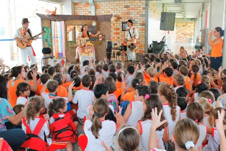 Oficina de teatro é realizada na 12ª Noite Cultural de Pedagogia