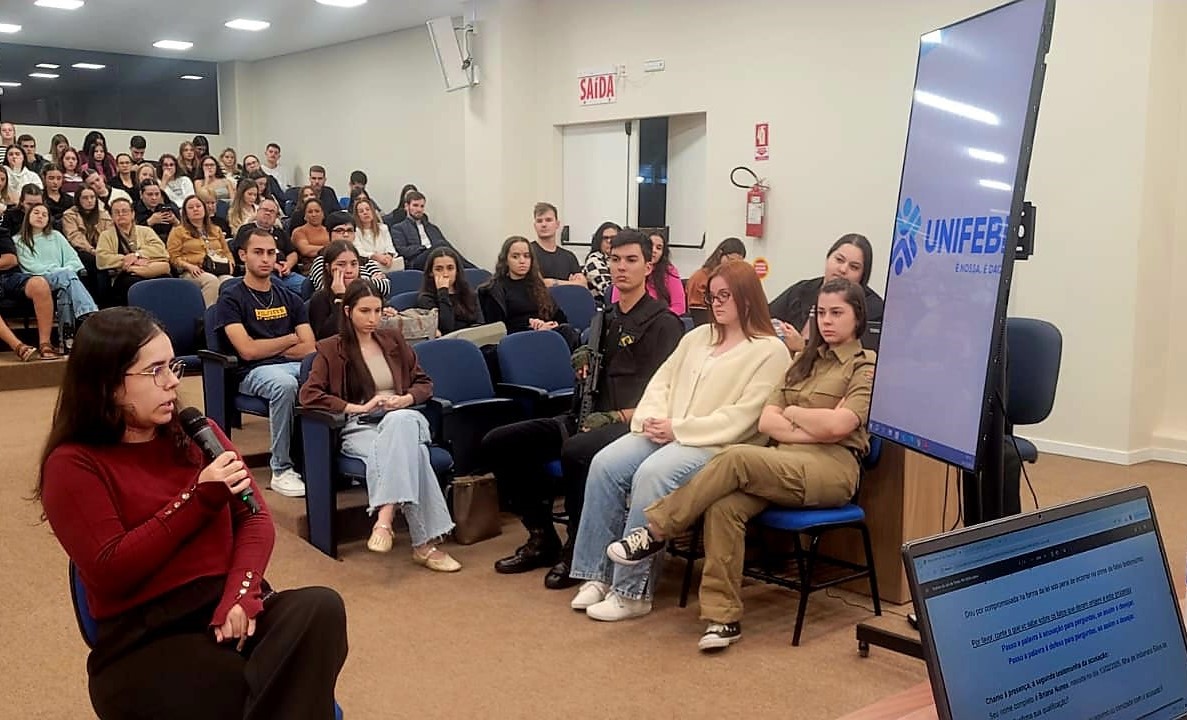 Tribunal do Júri Simulado transforma teoria em prática no curso de Direito da UNIFEBE