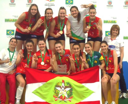 Equipe de vôlei conquista o tri nas Olimpíadas Escolares