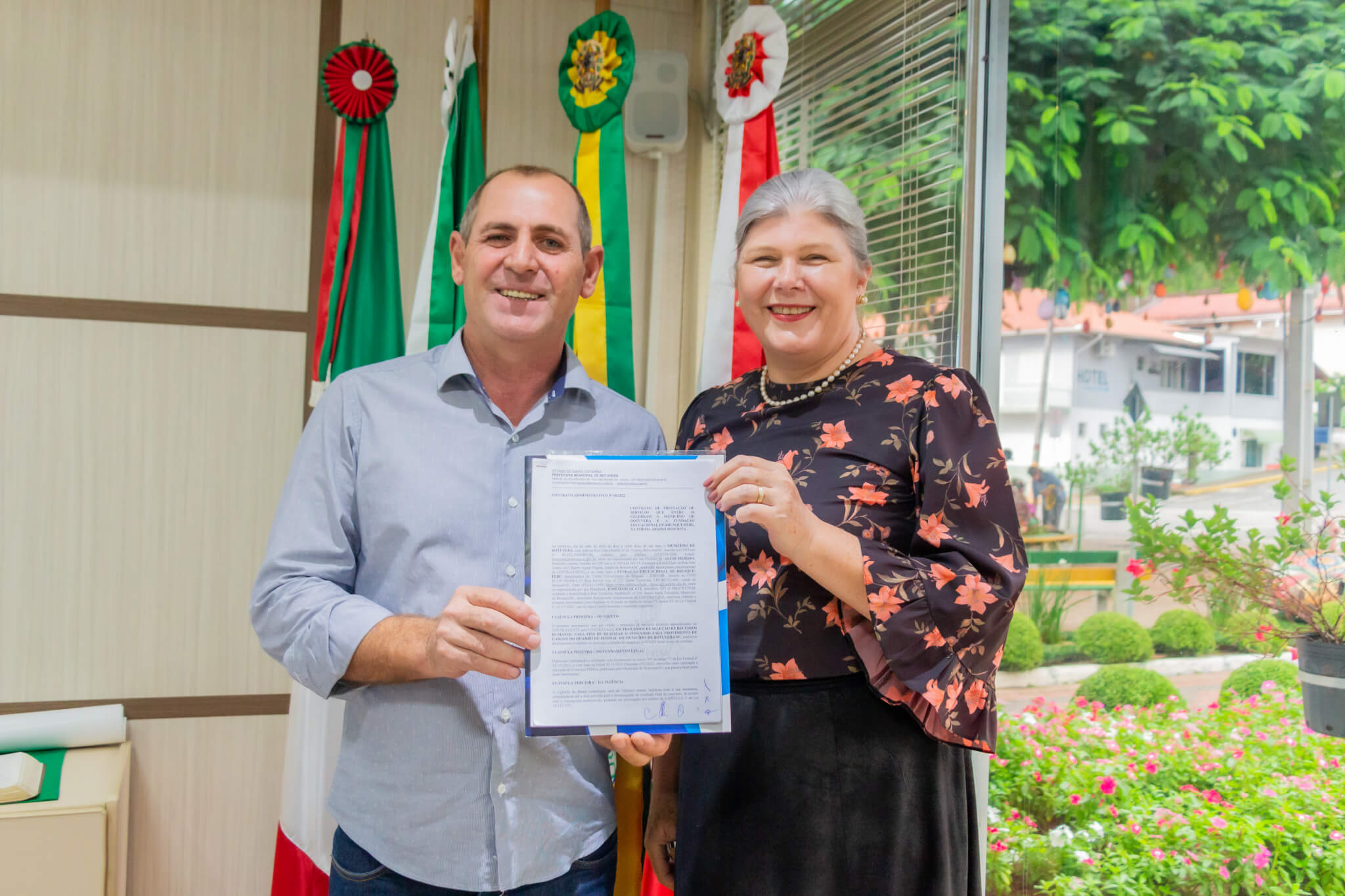 UNIFEBE e prefeitura de Botuverá firmam contrato para realização de concurso público no município