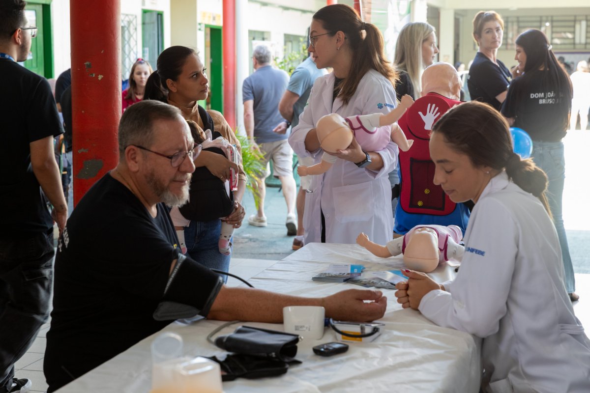 UNIFEBE promove saúde e lazer em escolas públicas de Brusque e região