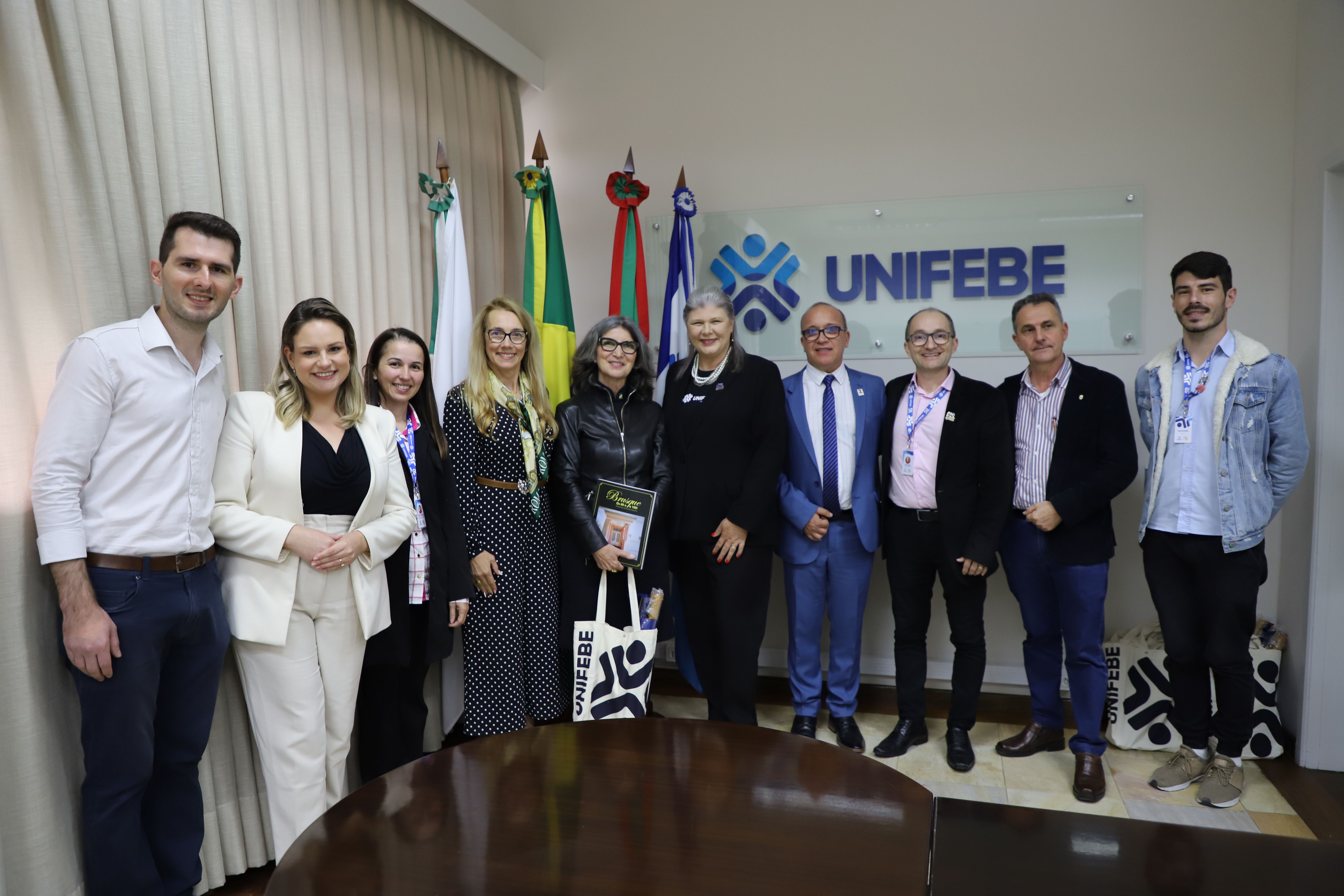 UNIFEBE recebe Cônsul Geral da Itália para os estados do Paraná e Santa Catarina