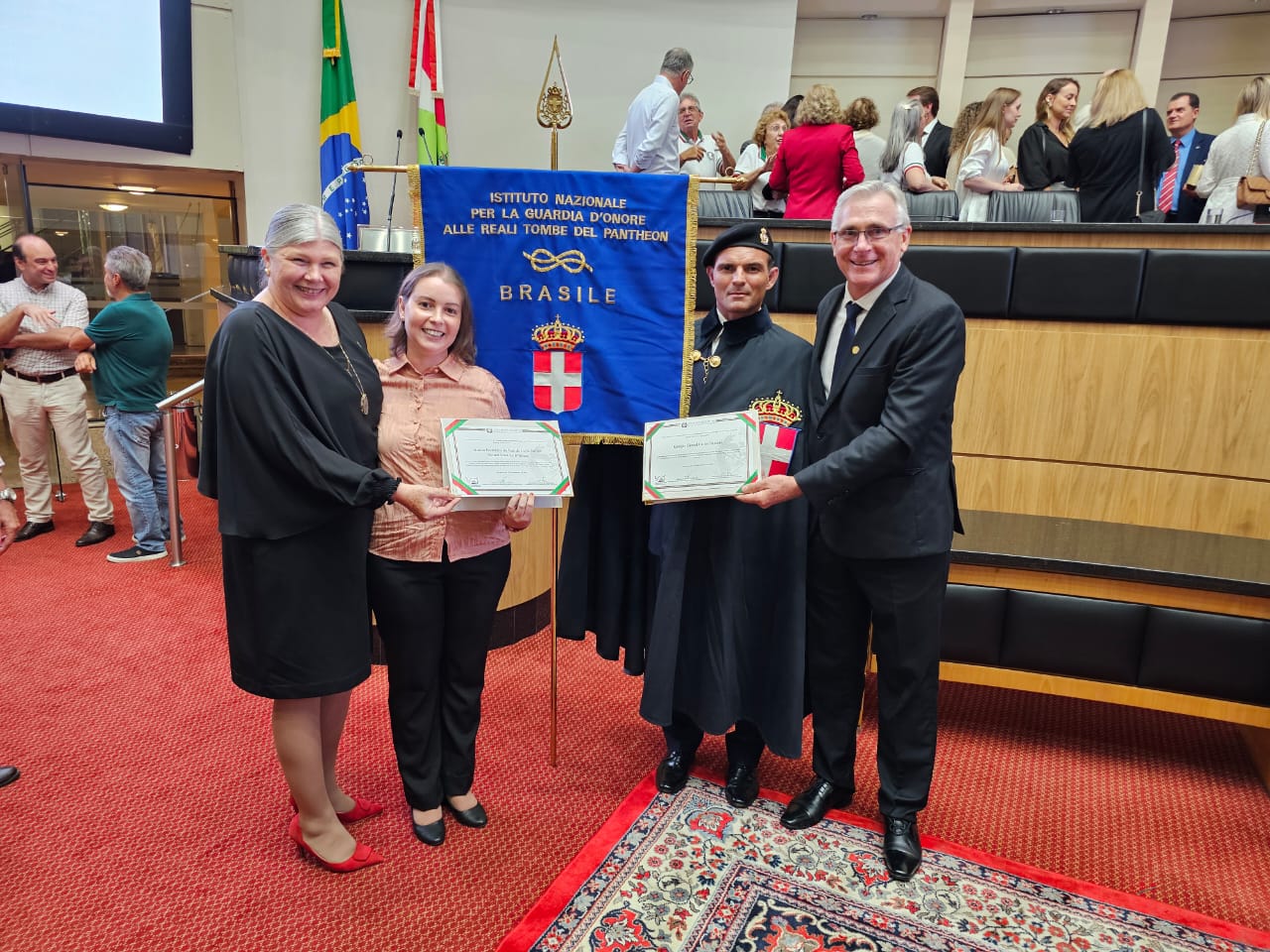 UNIFEBE prestigia na Assembleia Legislativa sessão dedicada aos 150 anos da Imigração Italiana no Brasil